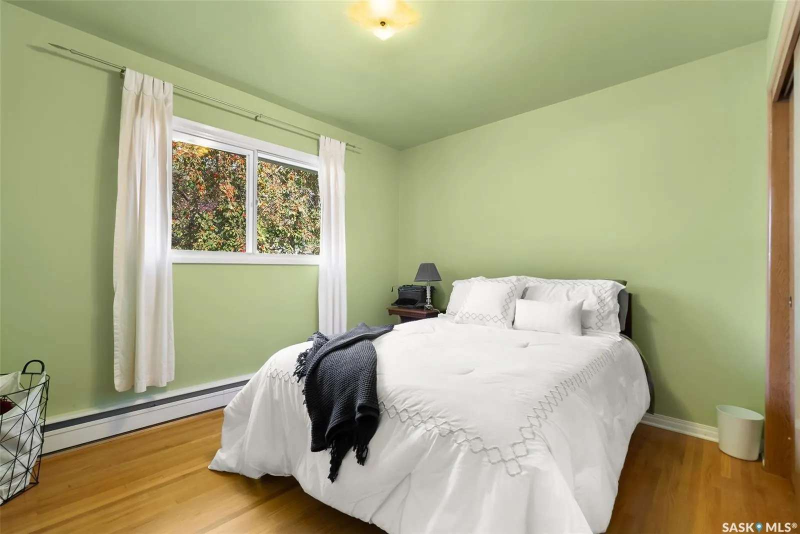 10 Dunning CRESCENT