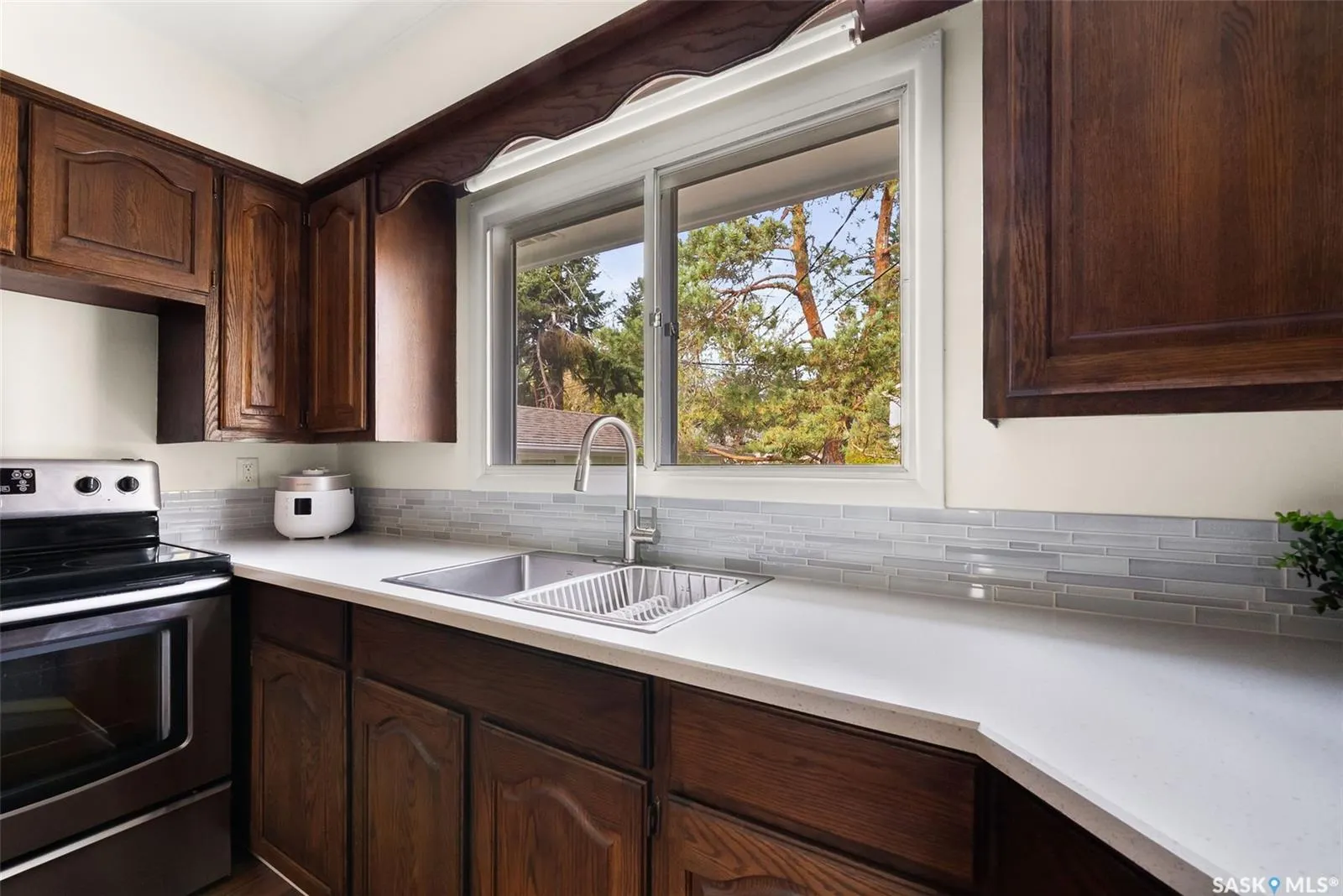 10 Dunning CRESCENT