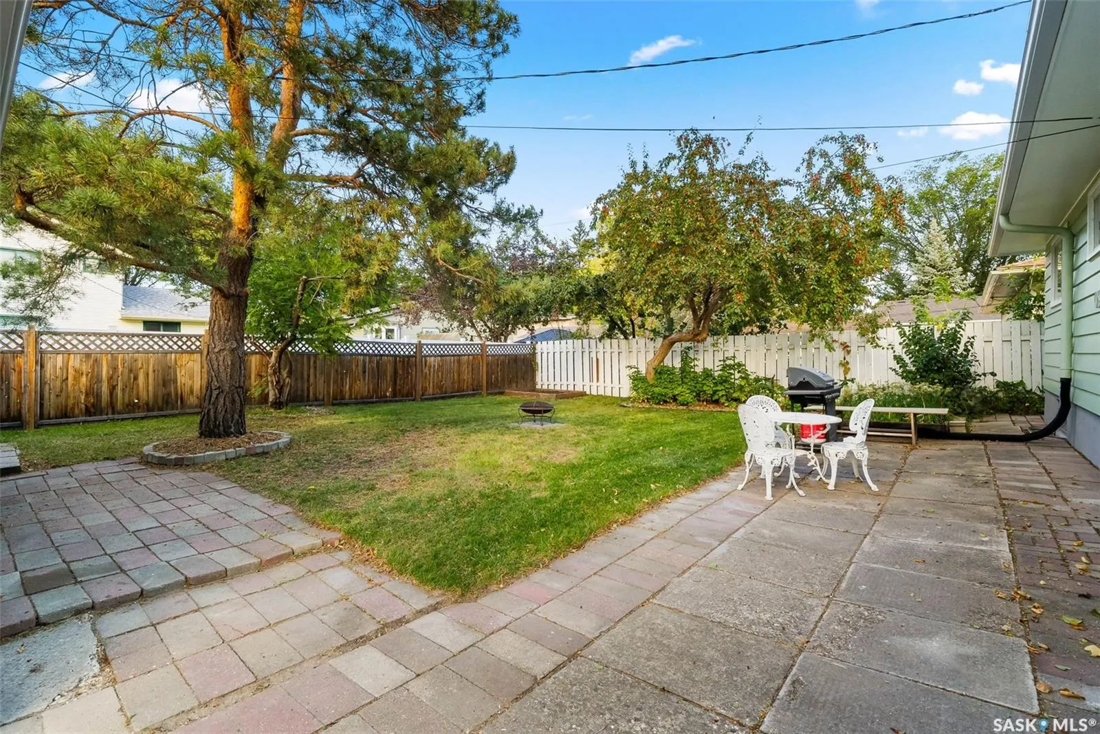 10 Dunning CRESCENT