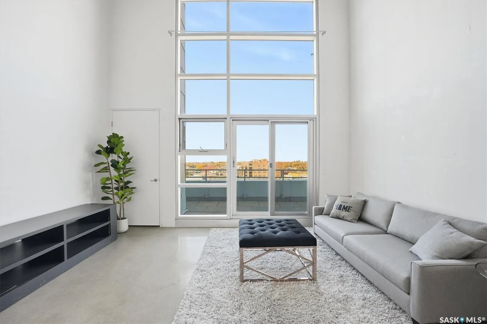120 23rd STREET E, #529