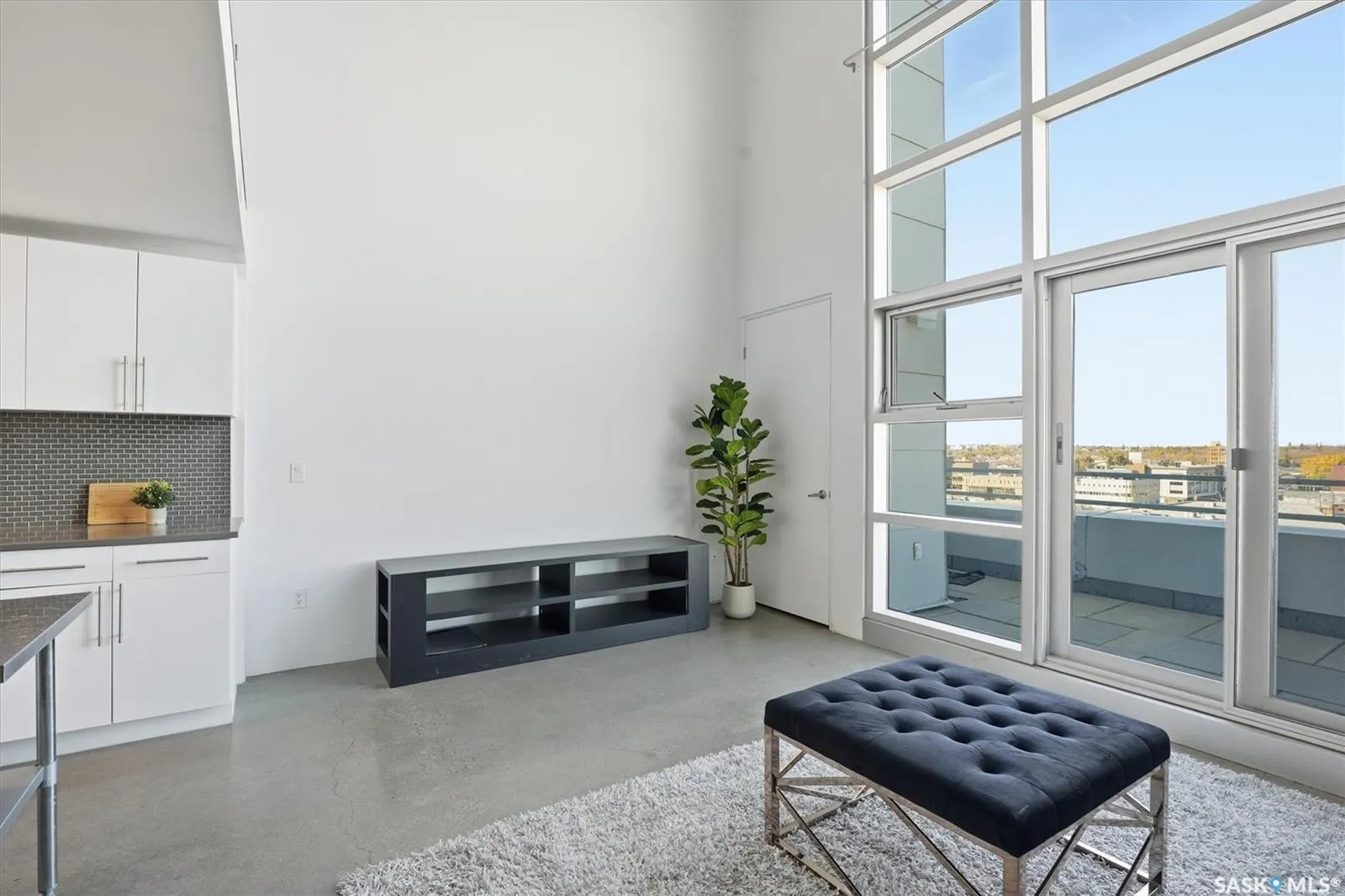 120 23rd STREET E, #529