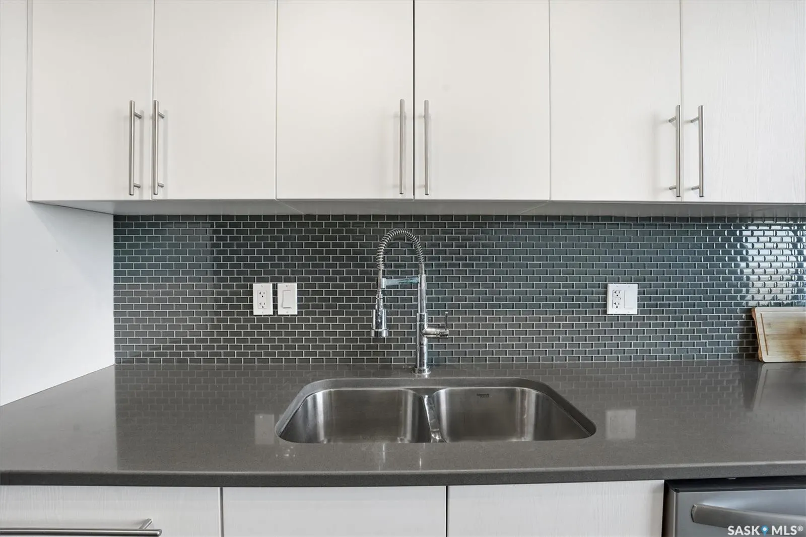 120 23rd STREET E, #529