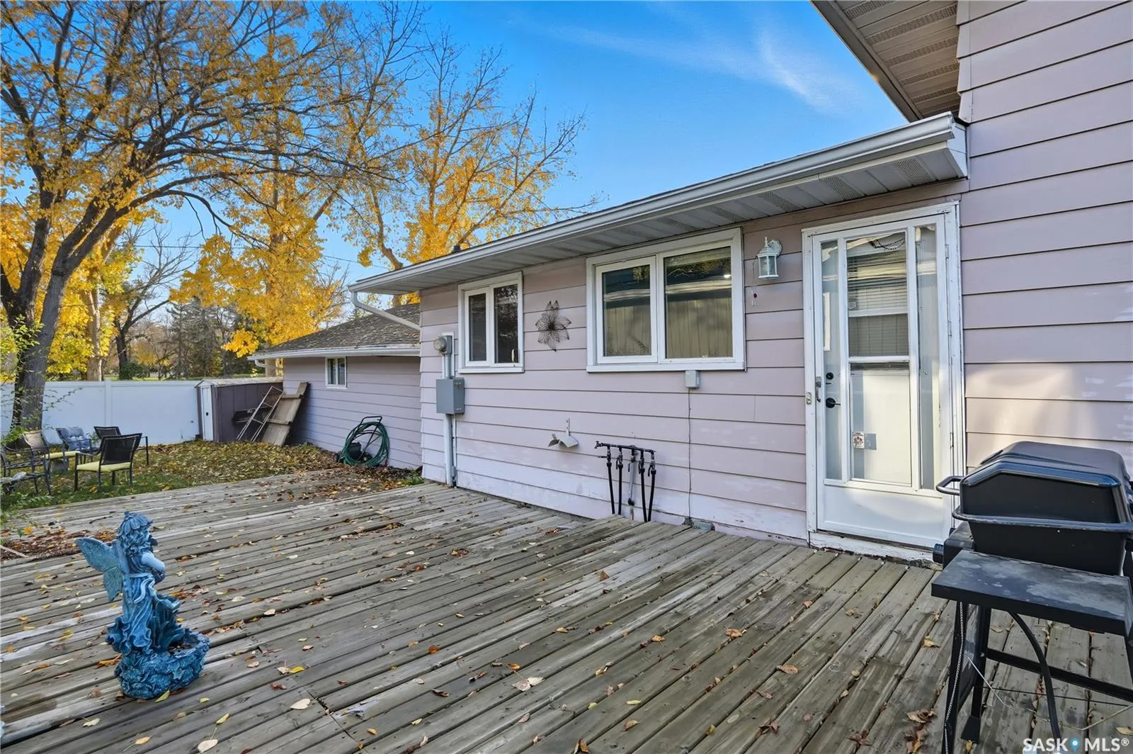 7 University Park DRIVE