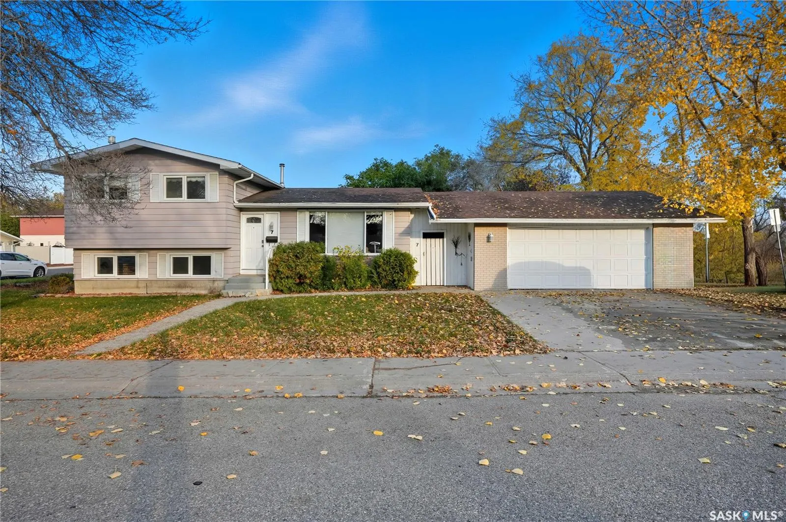 7 University Park DRIVE