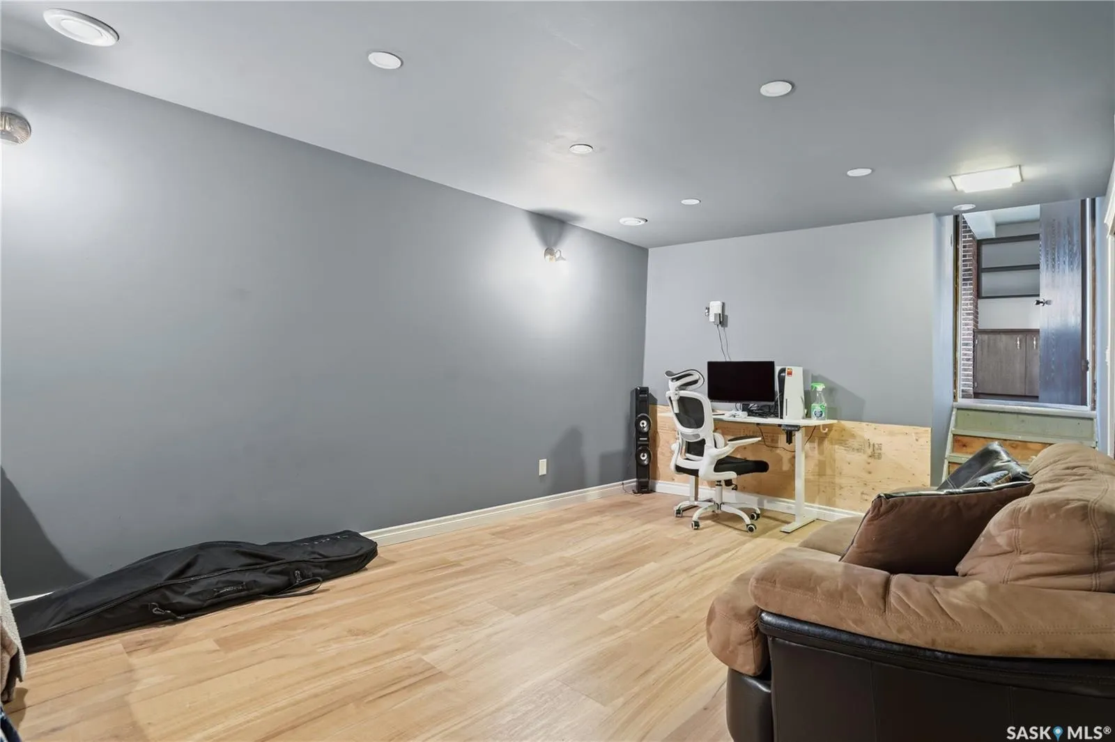 7 University Park DRIVE
