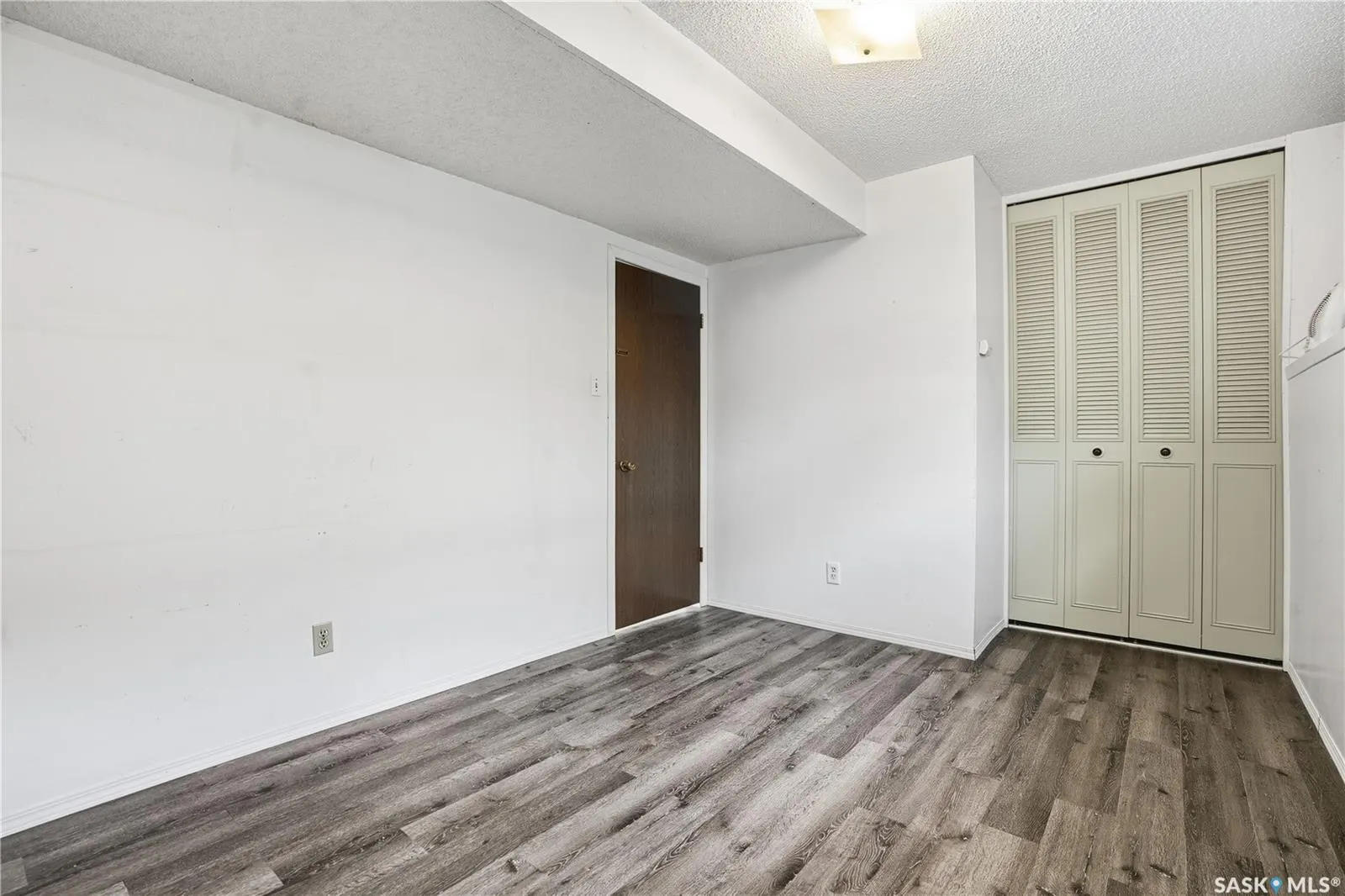 7 University Park DRIVE