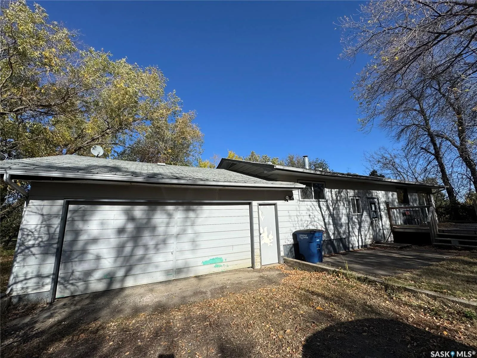 201 Hillview AVENUE