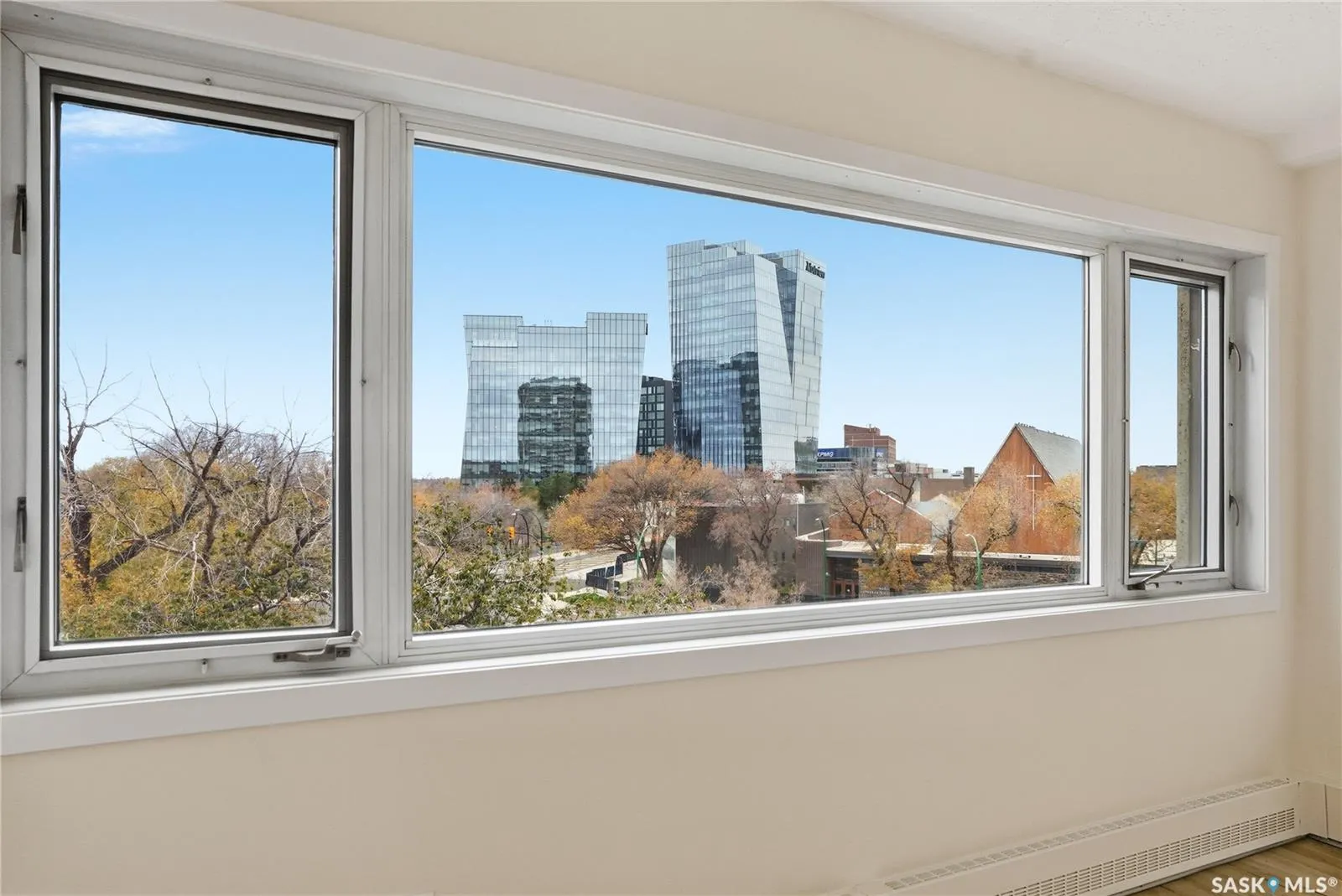 424 Spadina CRESCENT E, #470