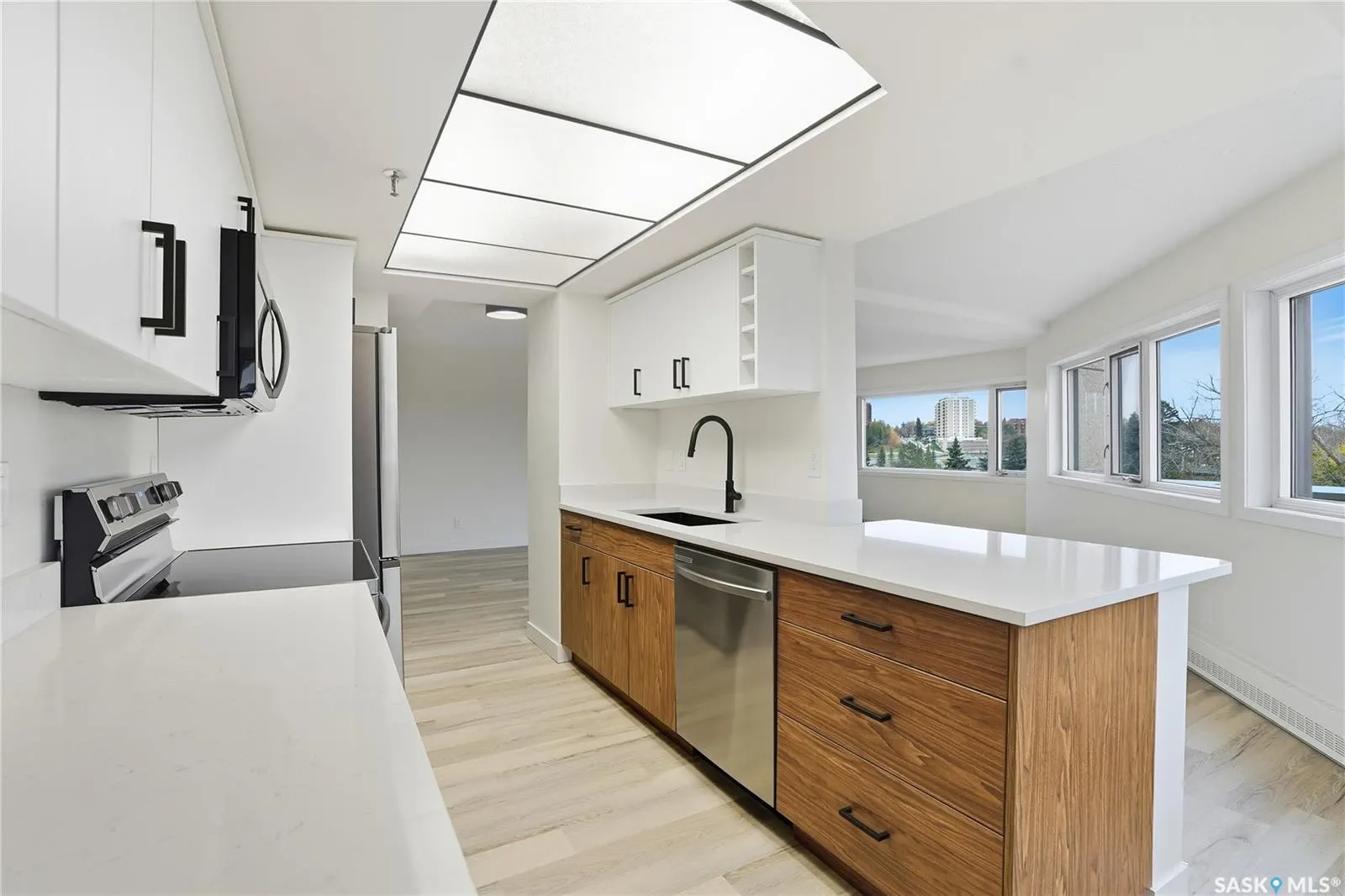 424 Spadina CRESCENT E, #470