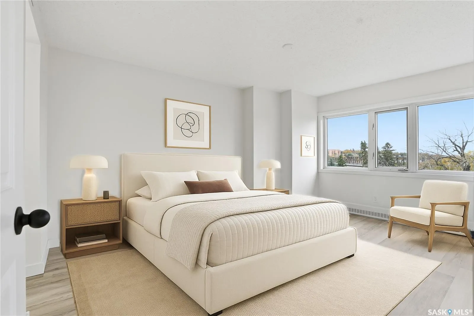 424 Spadina CRESCENT E, #470