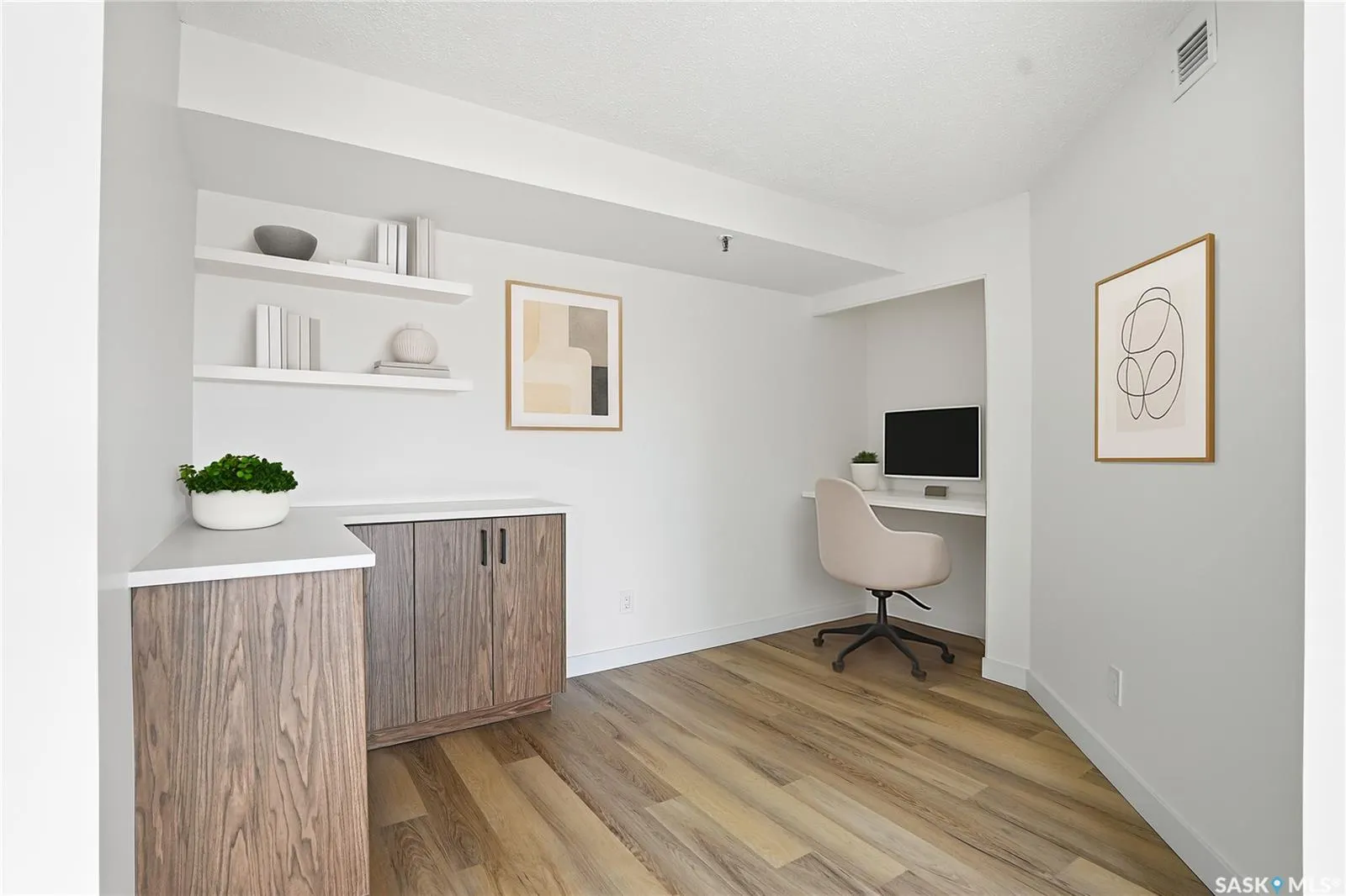 424 Spadina CRESCENT E, #470