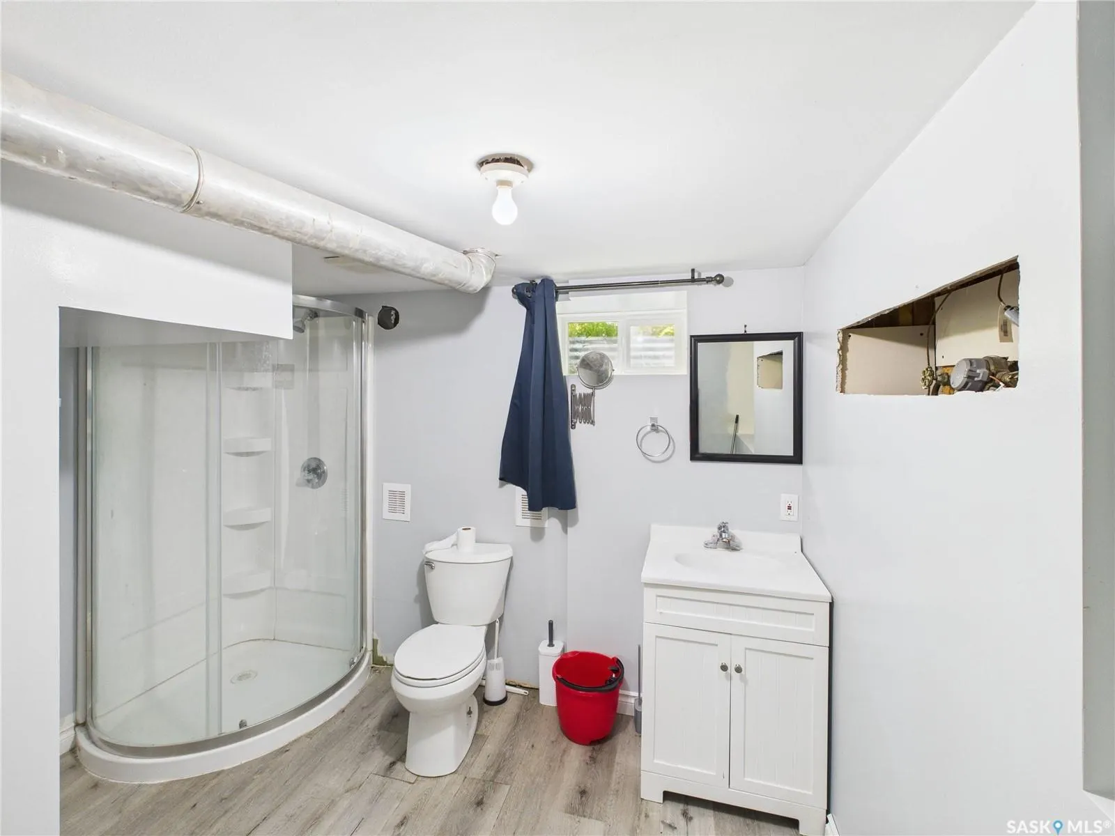 619 7th STREET E
