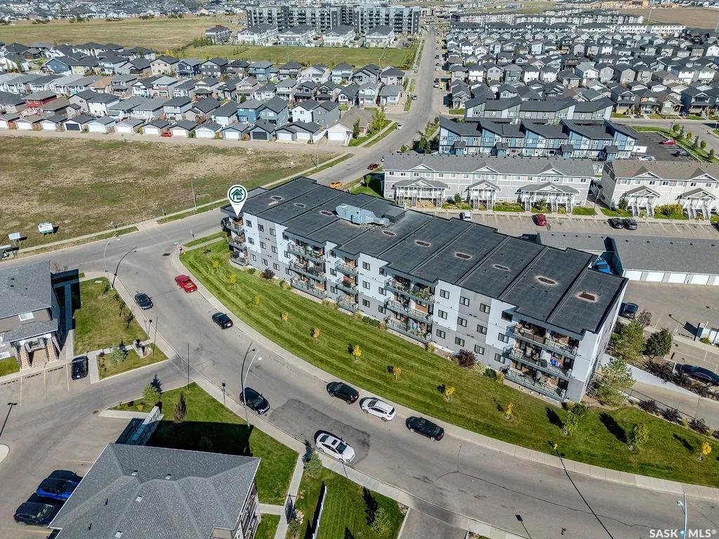 720 Baltzan BOULEVARD, #302