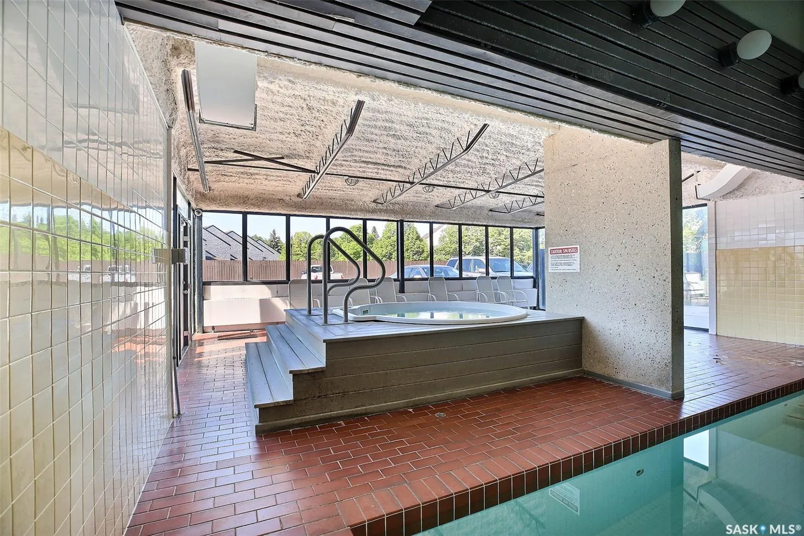 3520 HILLSDALE STREET, #204