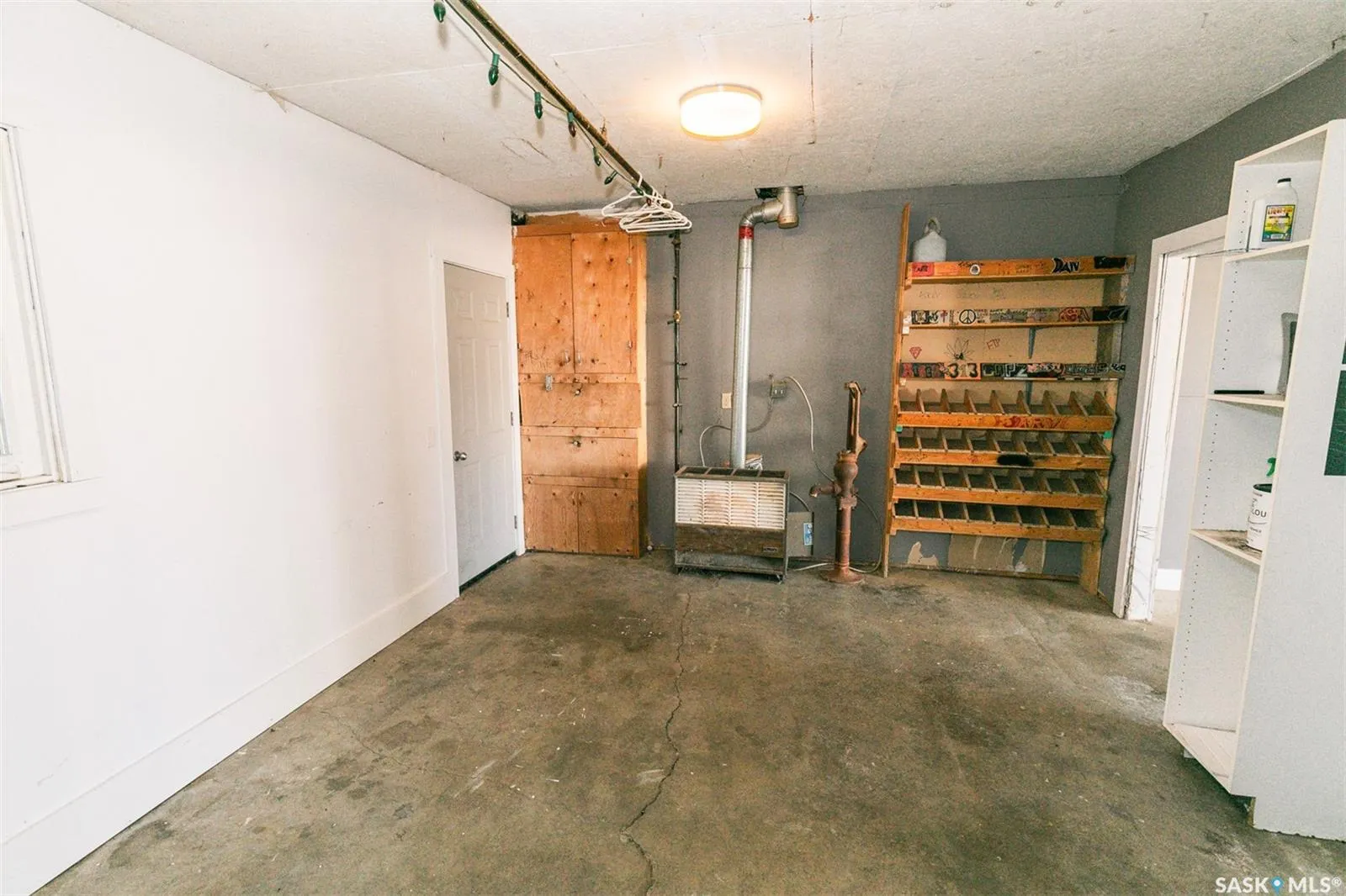 313 Yukon AVENUE