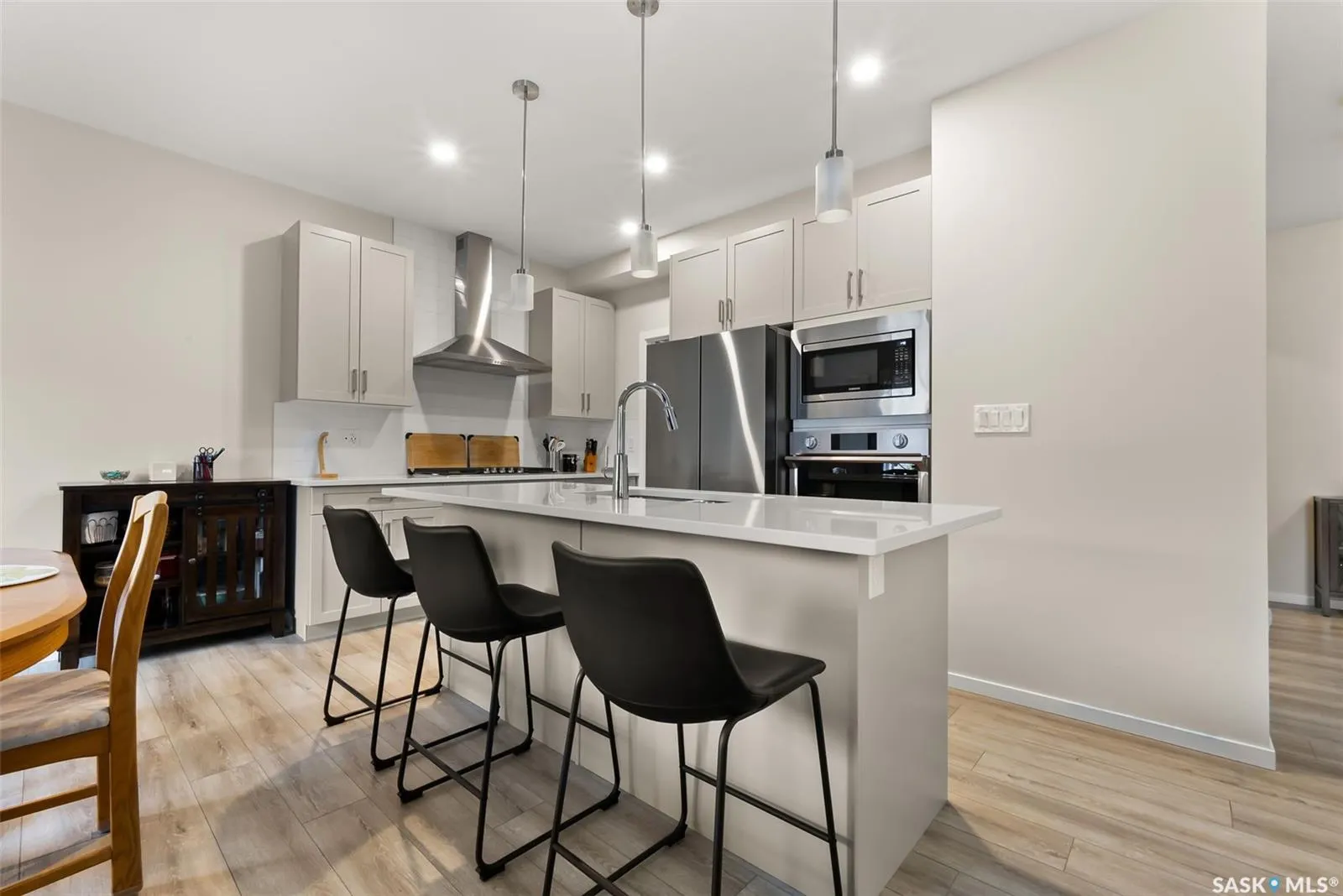 5270 Green CRESCENT