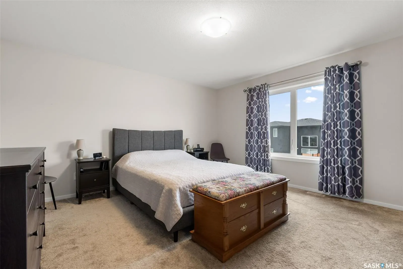 5270 Green CRESCENT