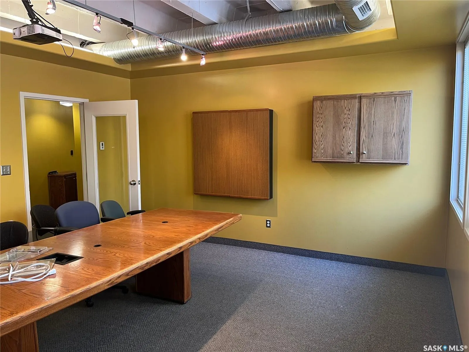 250 2nd AVENUE S, #2nd Floor