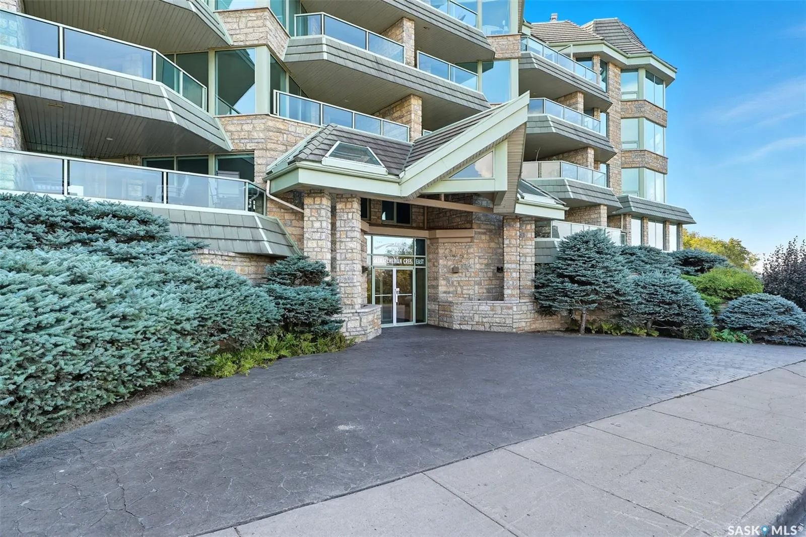 510 Saskatchewan CRESCENT E, #313