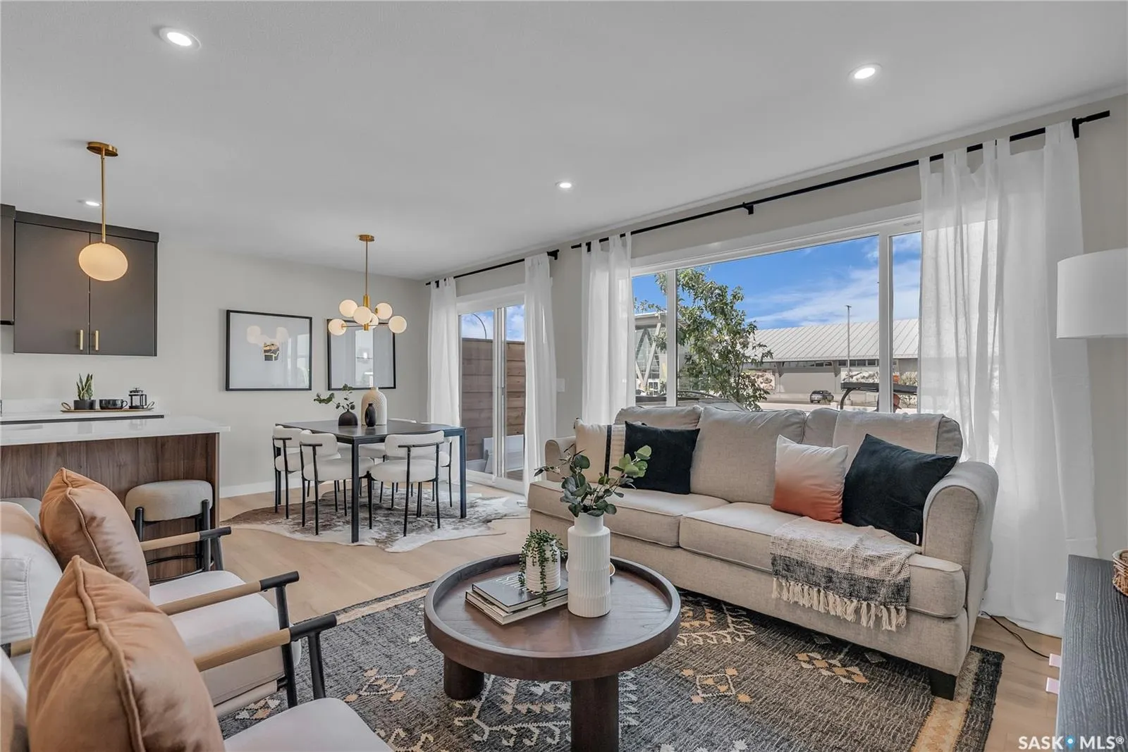 155 McFaull WAY, #408