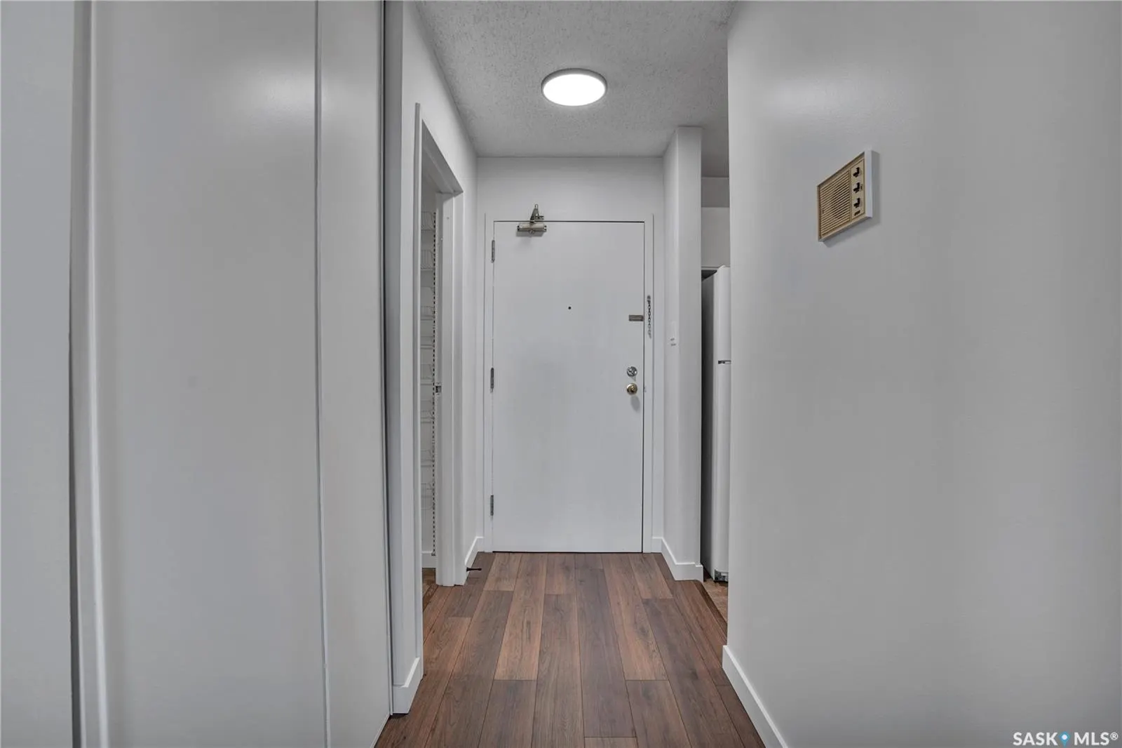 209a Cree PLACE, #301