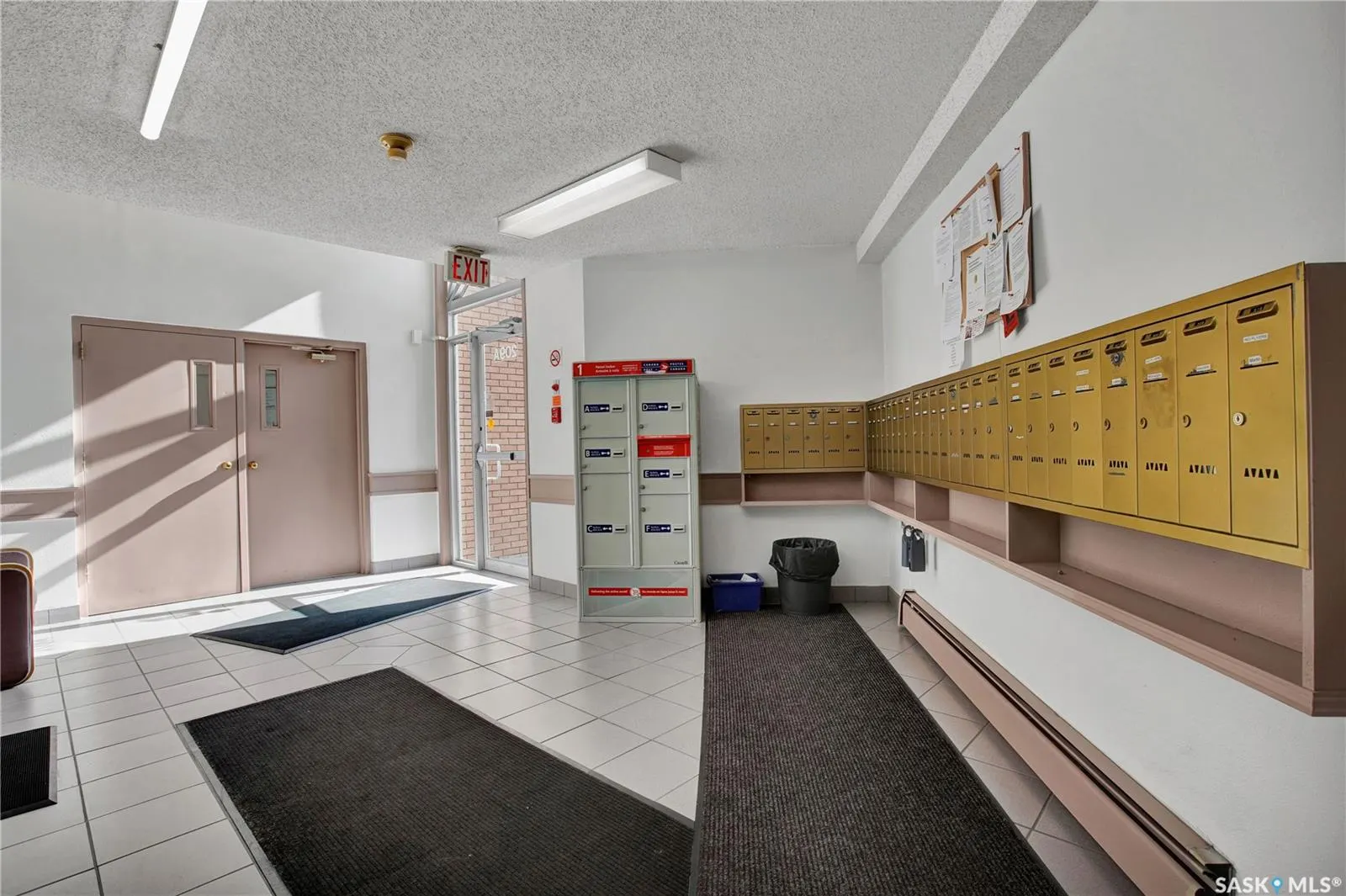 209a Cree PLACE, #301
