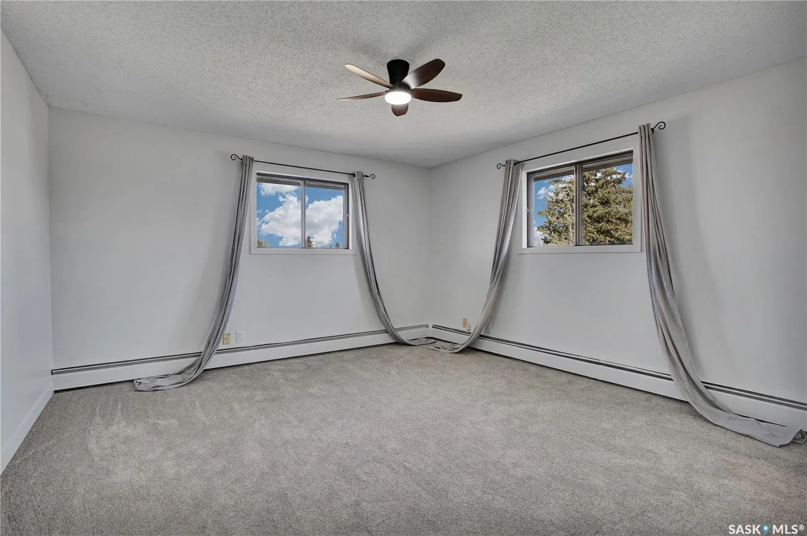 209a Cree PLACE, #301