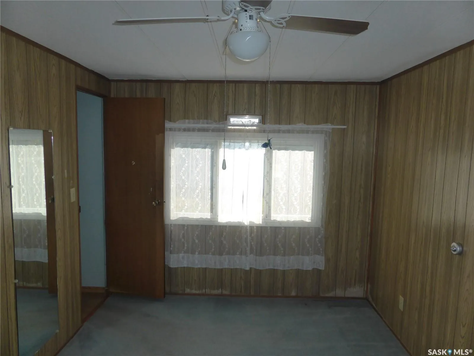 247 2nd STREET S