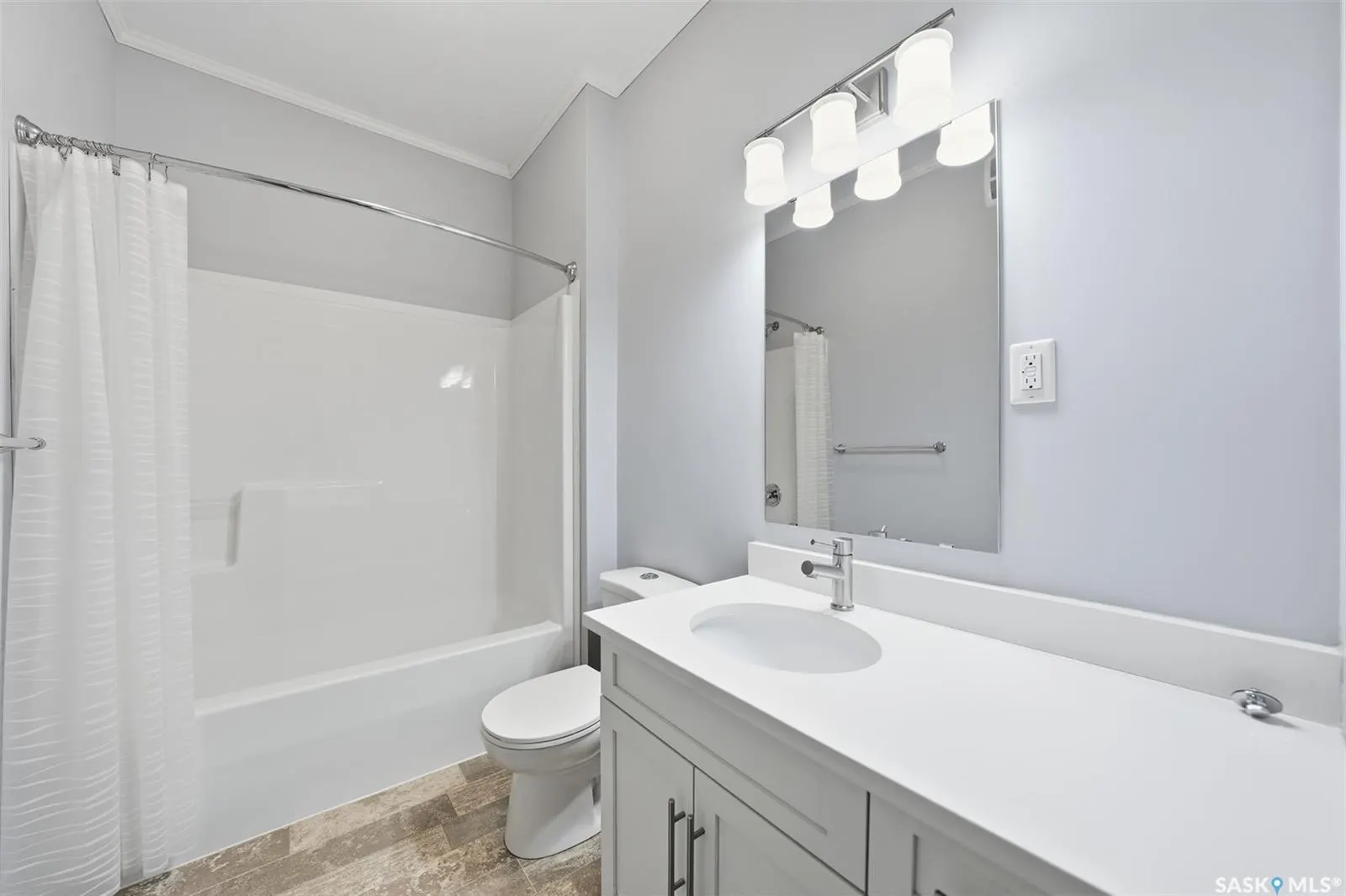 720 Baltzan BOULEVARD, #114