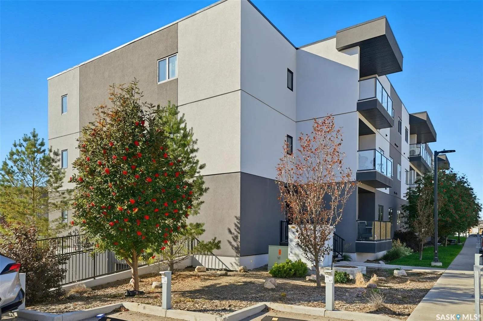 720 Baltzan BOULEVARD, #114