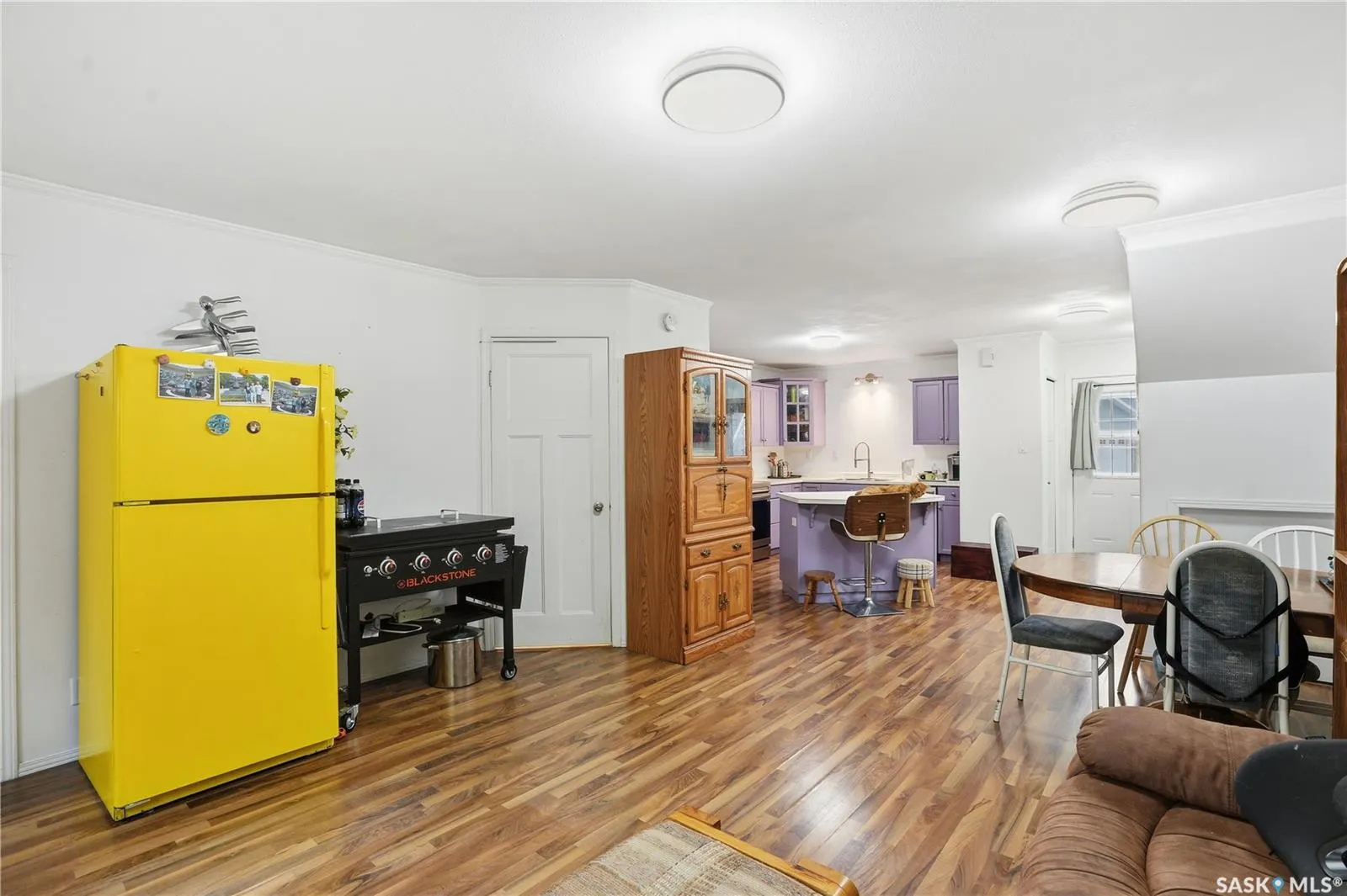 715 Hart ROAD, #201