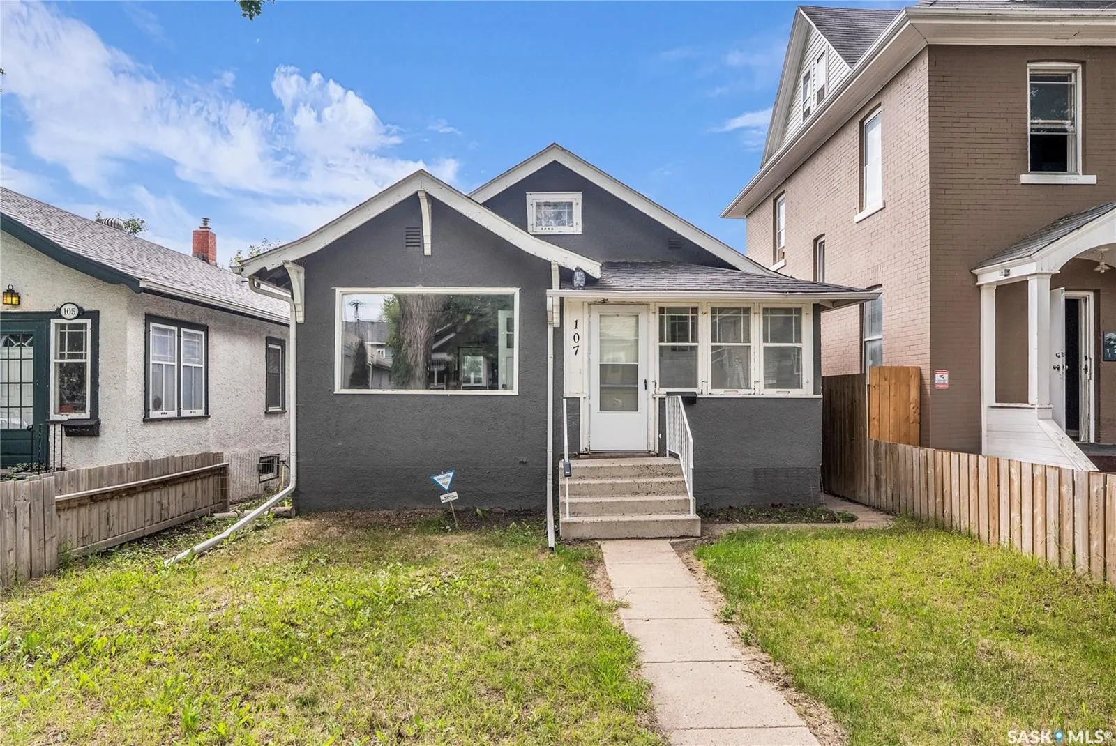 107 28th STREET W