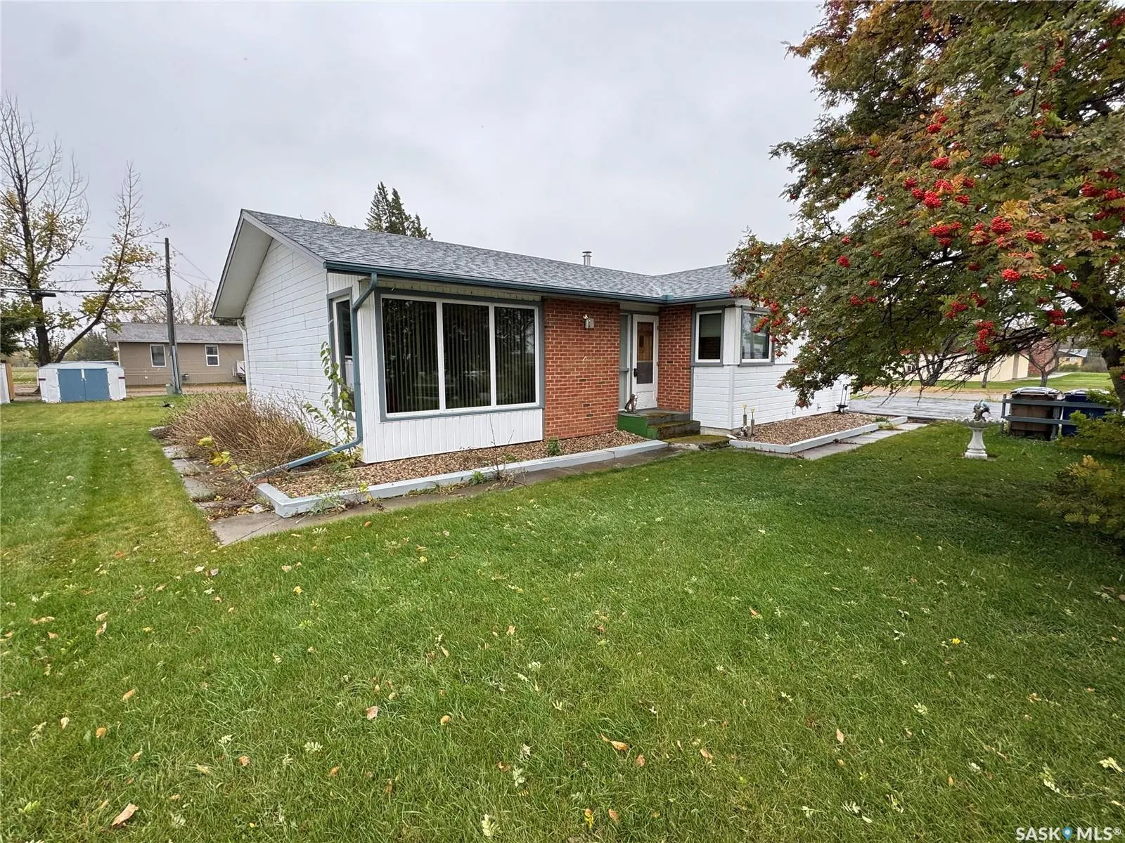 702 Portage AVENUE