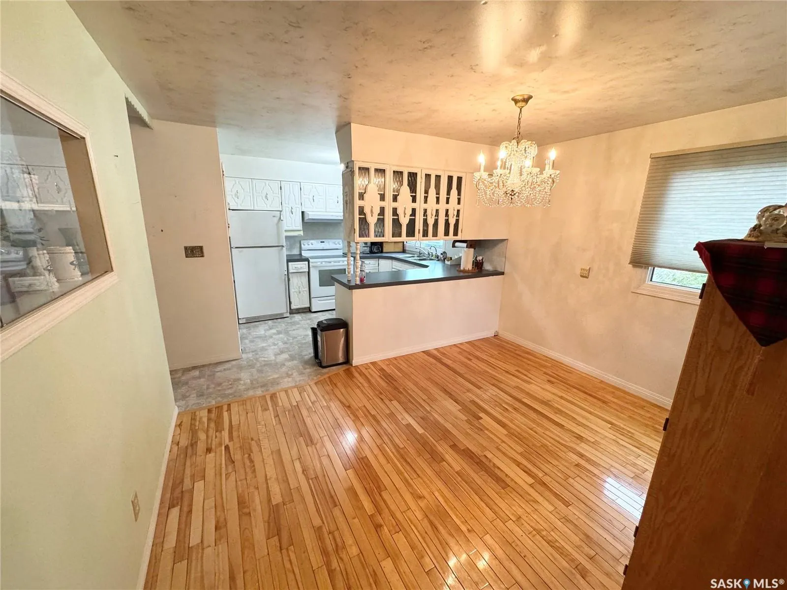 702 Portage AVENUE