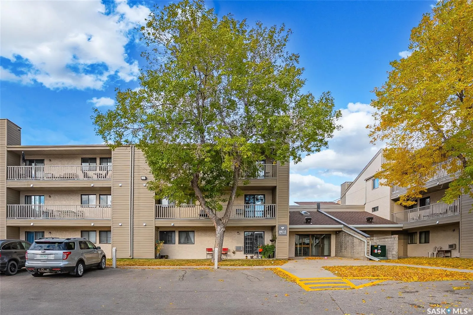 207C Tait PLACE, #313