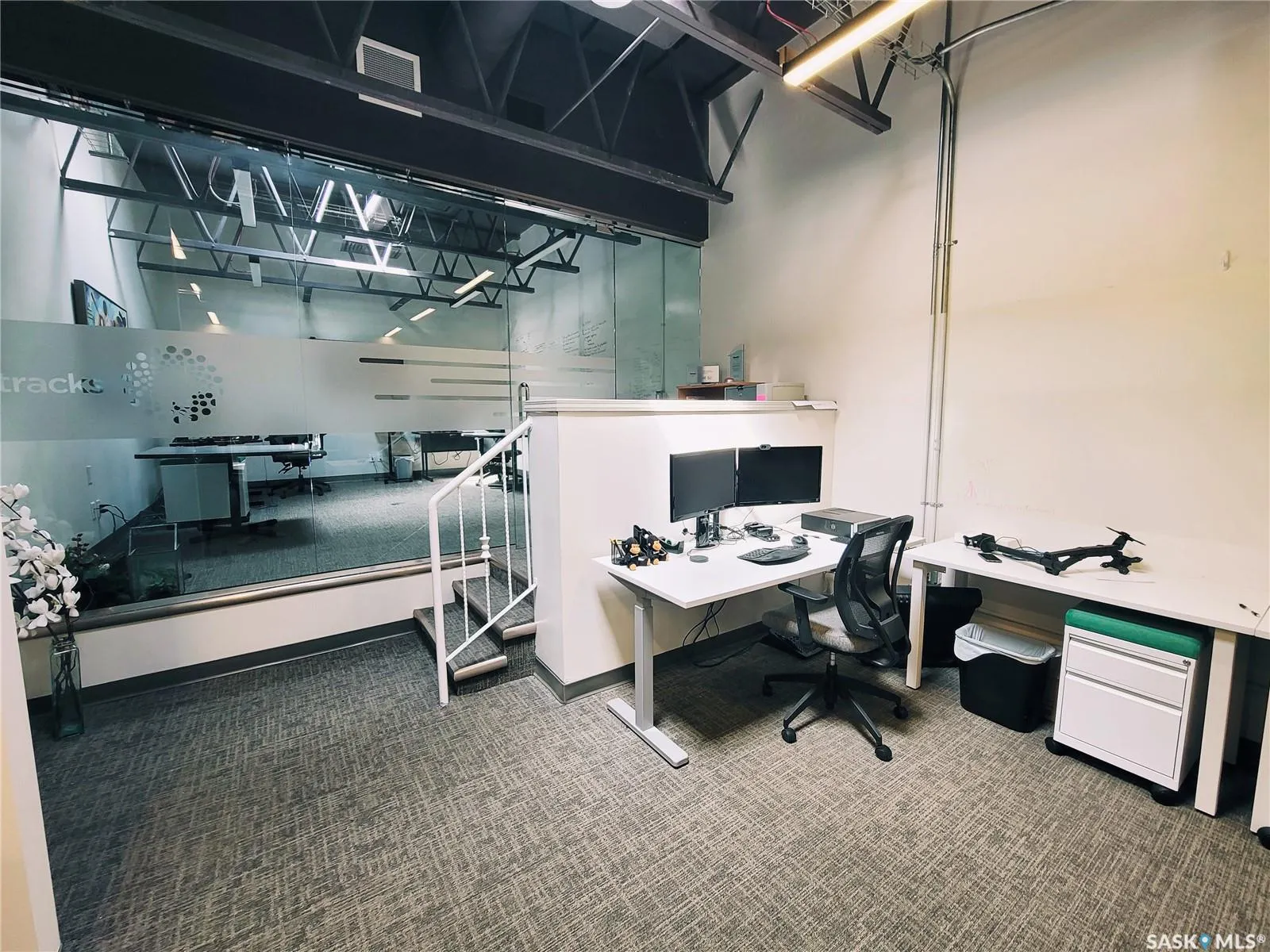301 Ontario AVENUE, #WAR ROOM