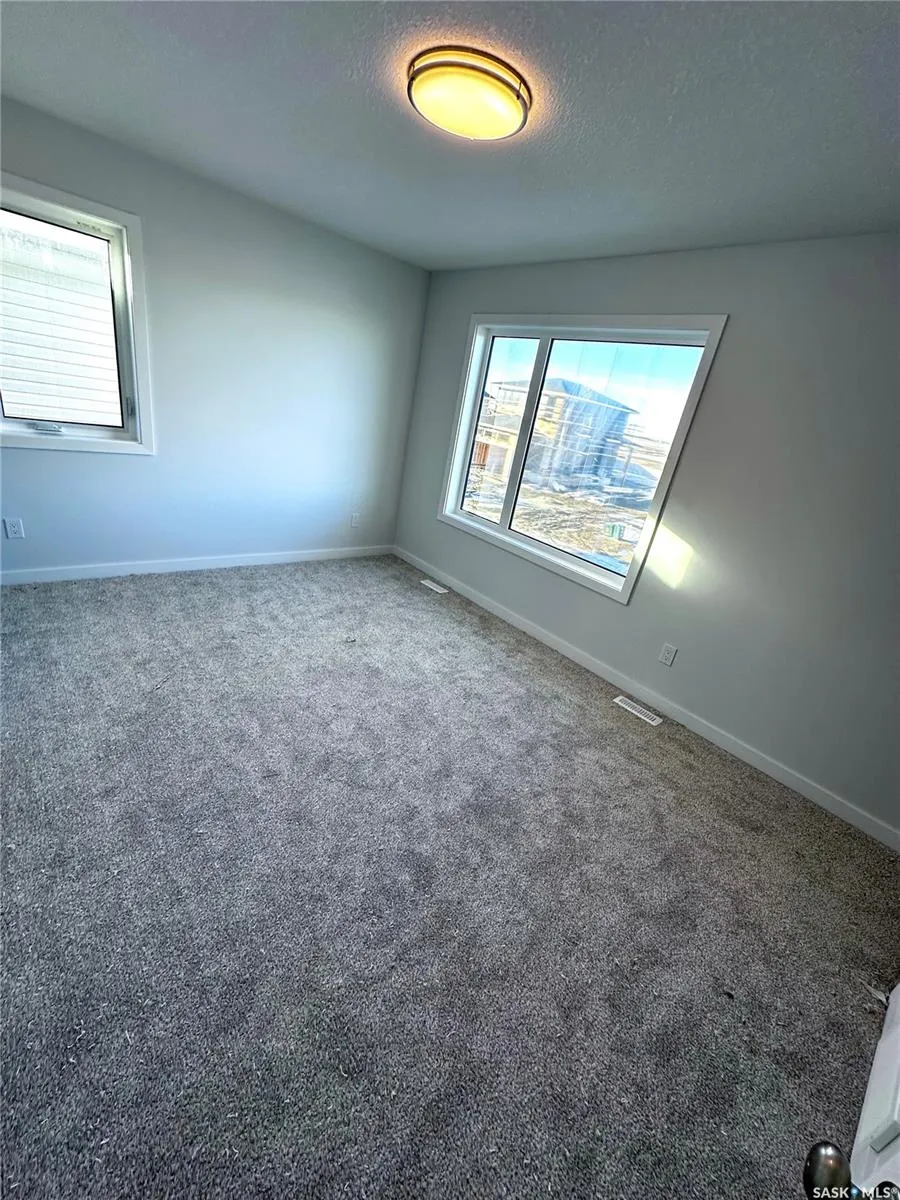 1121 Camden GARDENS