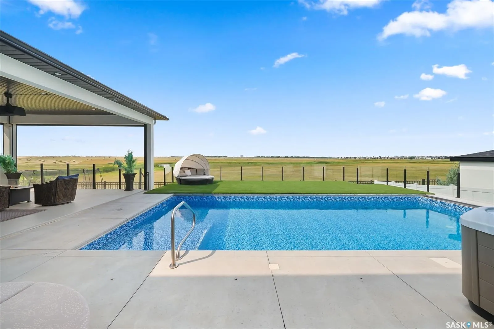 4404 Wild Rose DRIVE