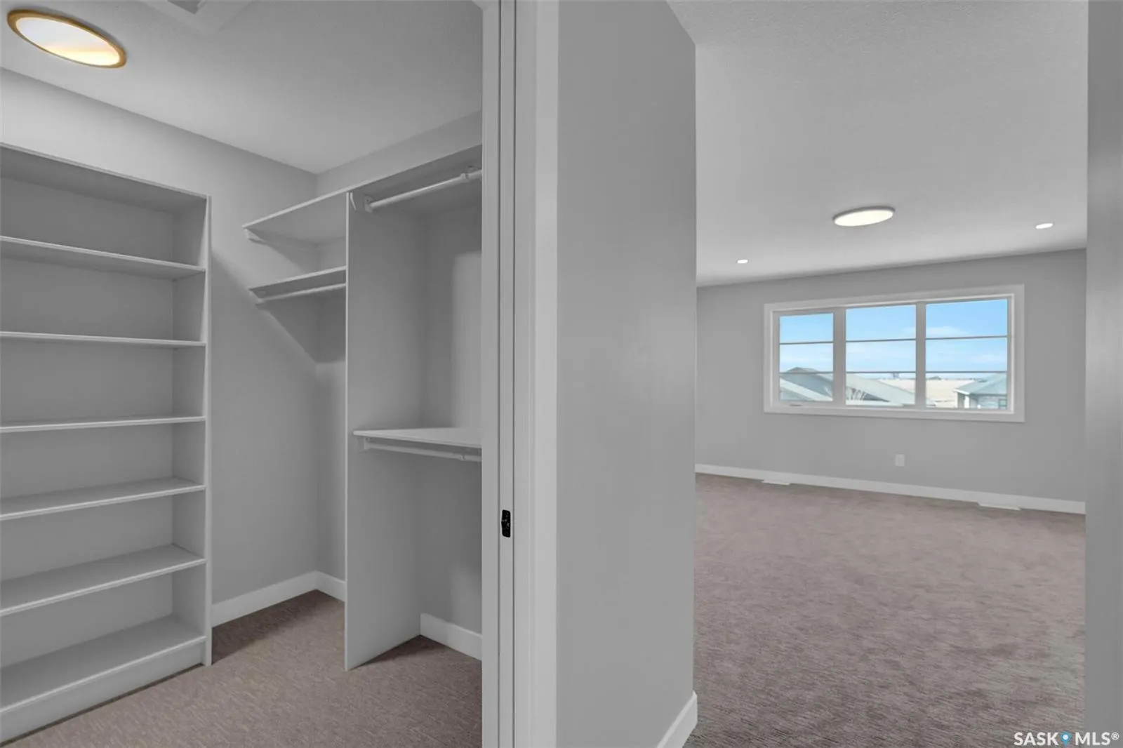4327 Wild Rose DRIVE
