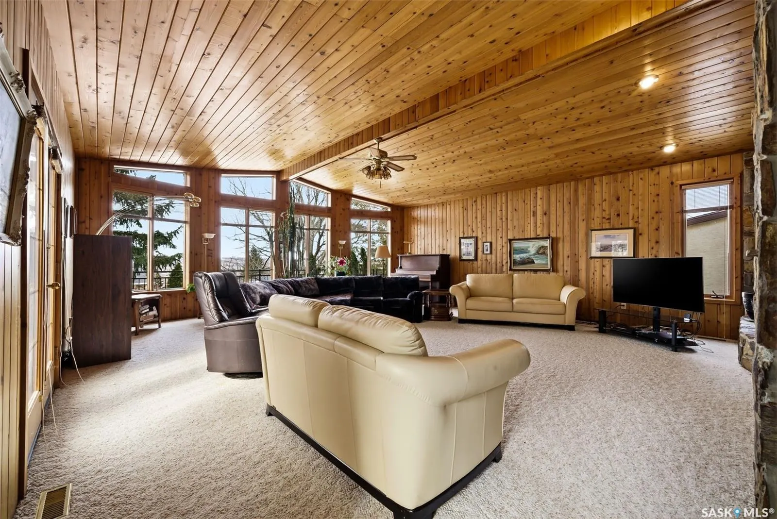 250 Prospect CRESCENT