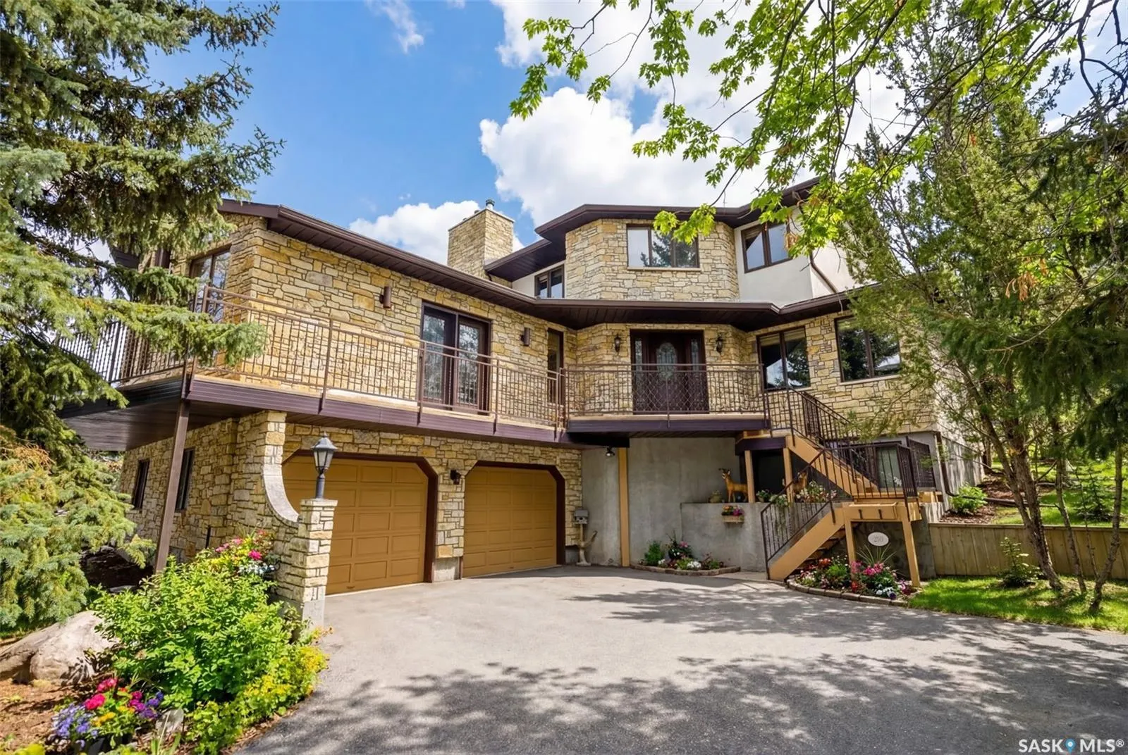 250 Prospect CRESCENT