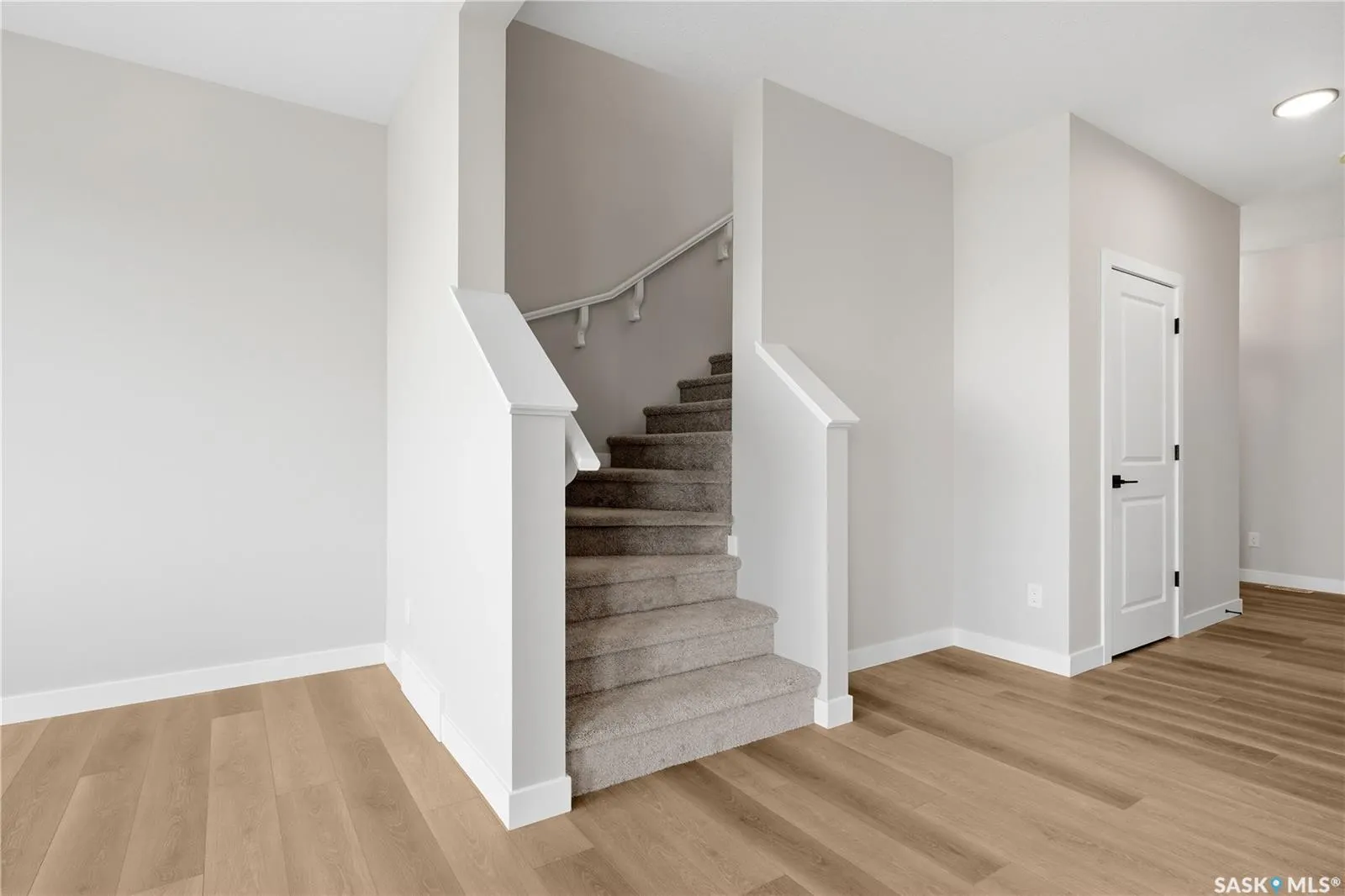 3172 Favel DRIVE