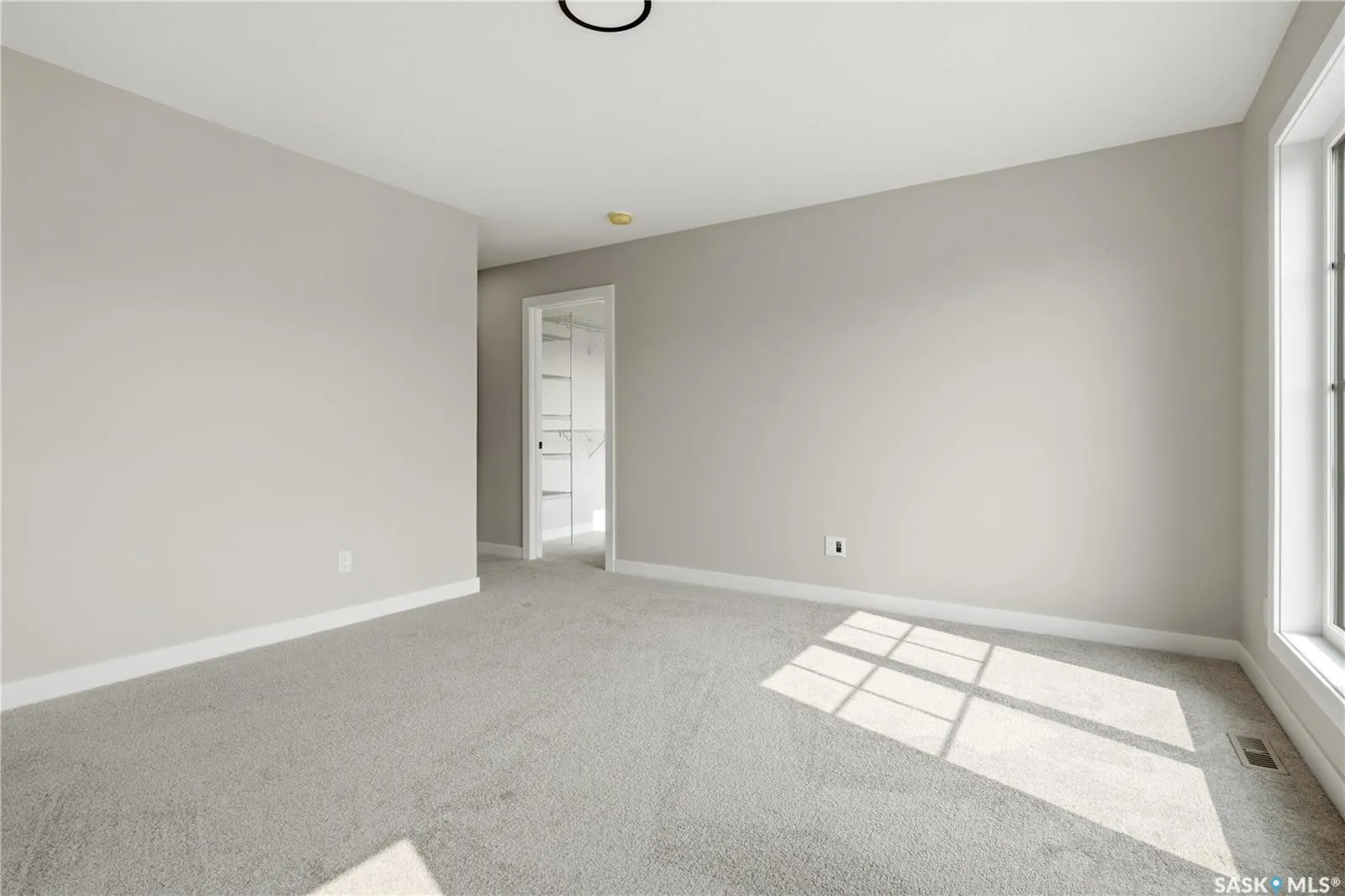 3172 Favel DRIVE