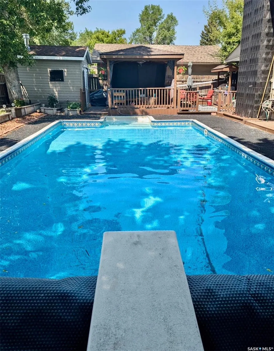 182 Lincoln DRIVE