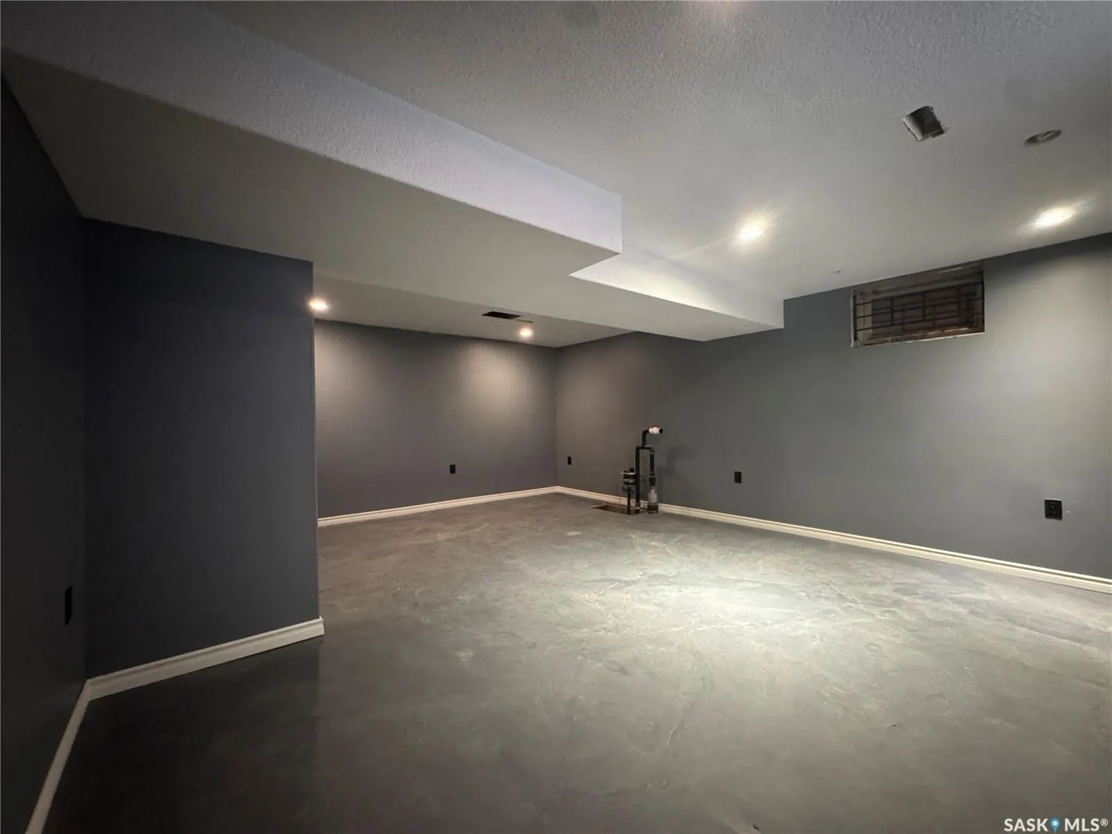 646 Retallack STREET