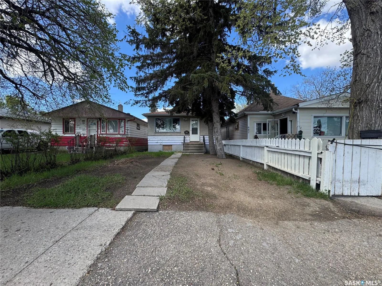 646 Retallack STREET