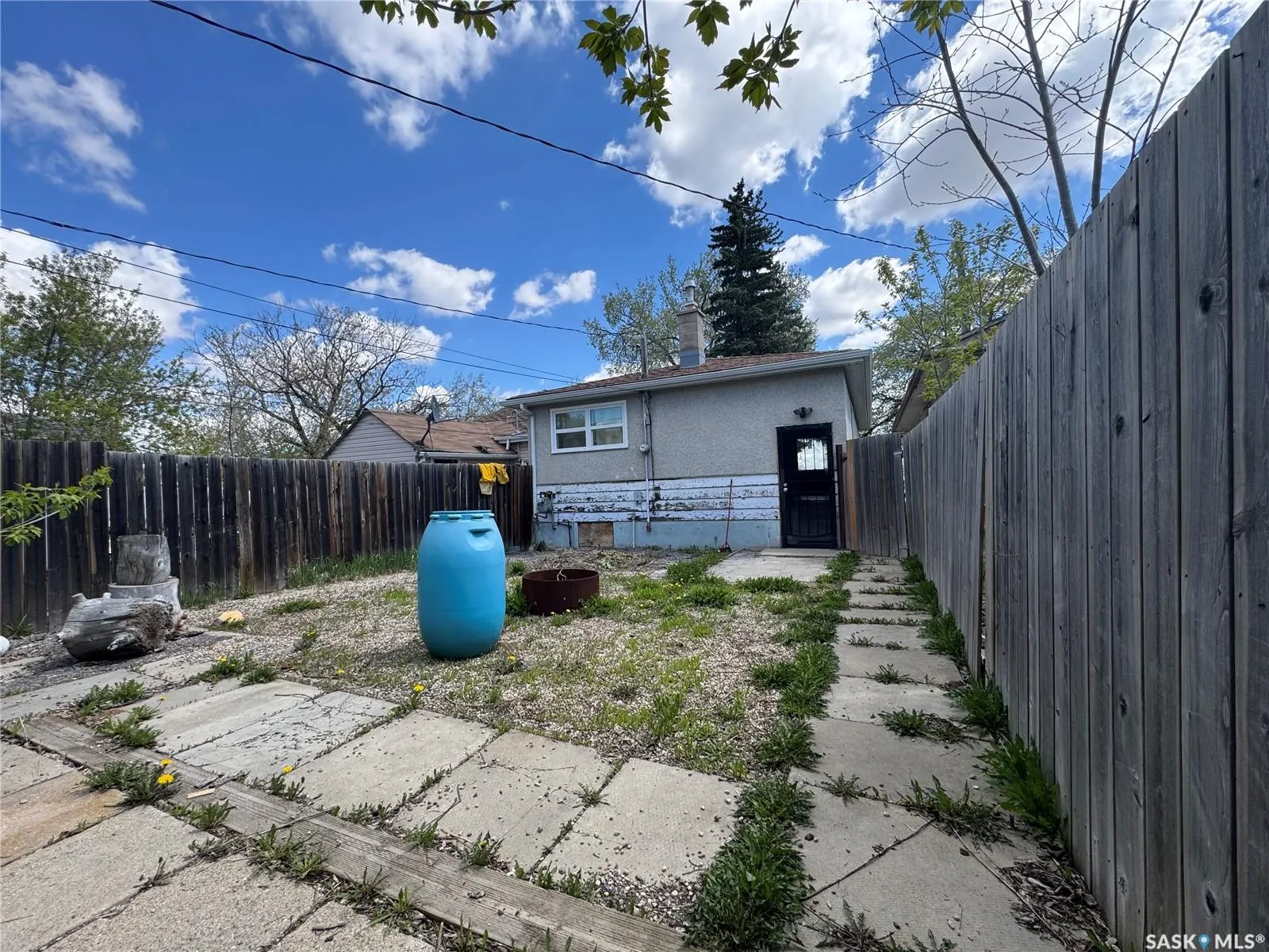646 Retallack STREET