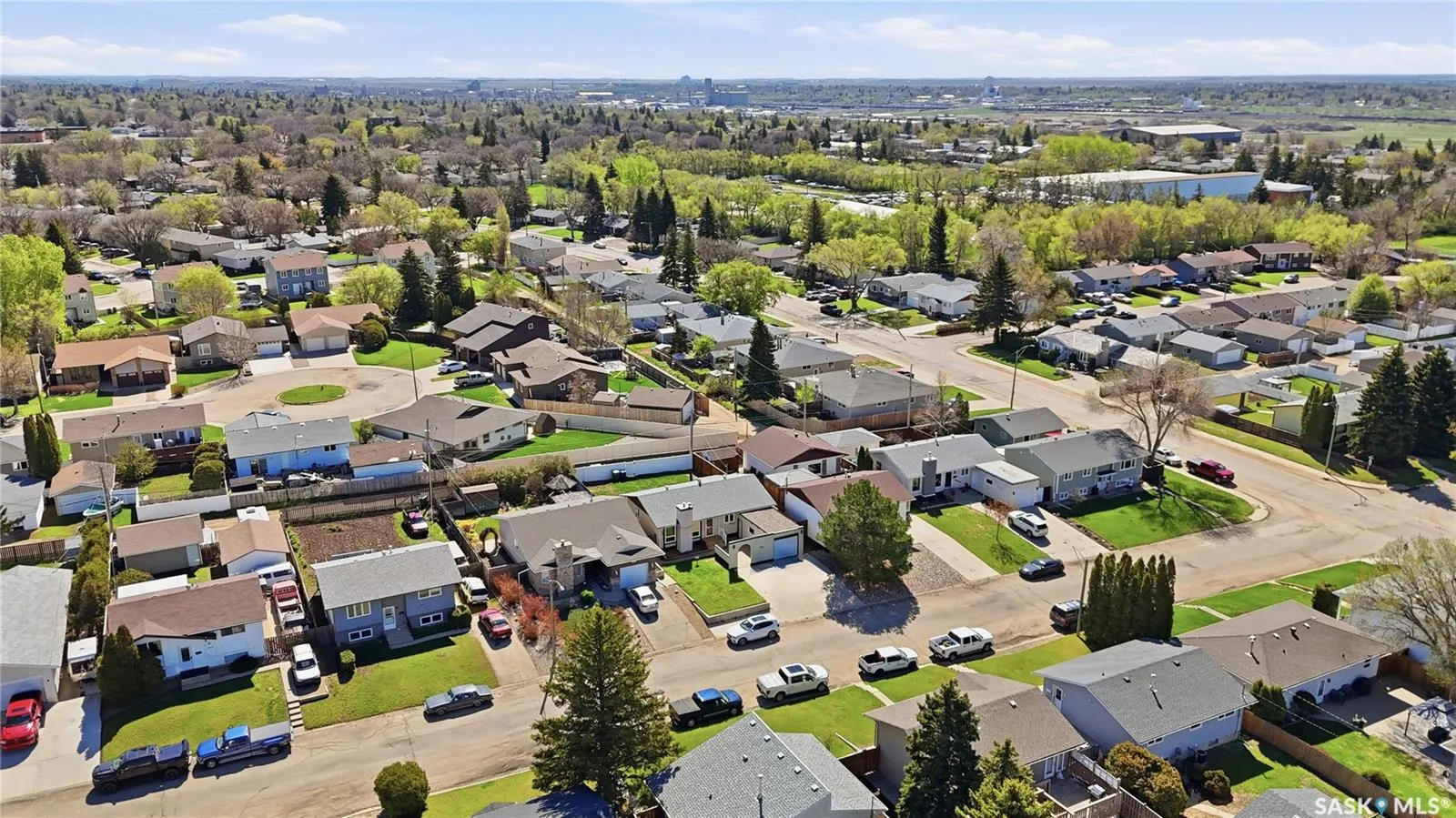 1009 Corman CRESCENT