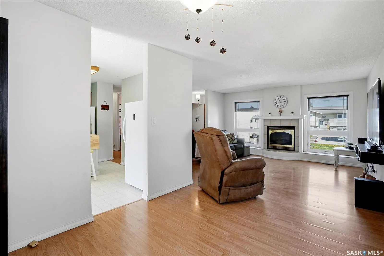 1009 Corman CRESCENT