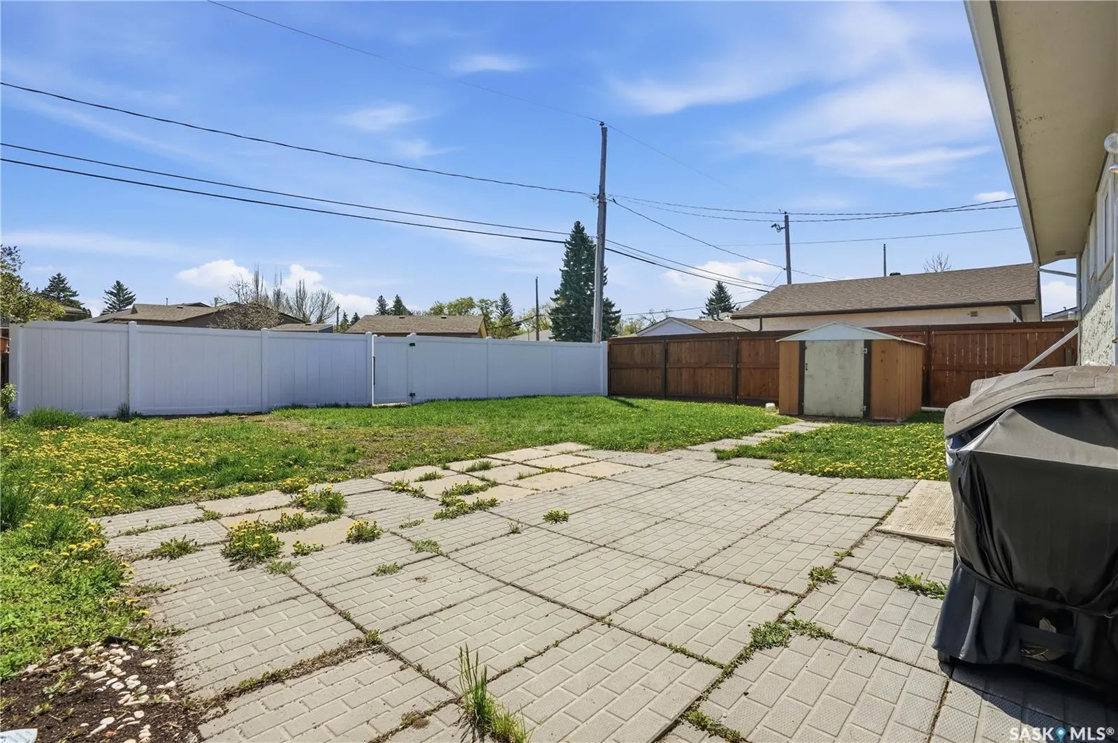 1009 Corman CRESCENT